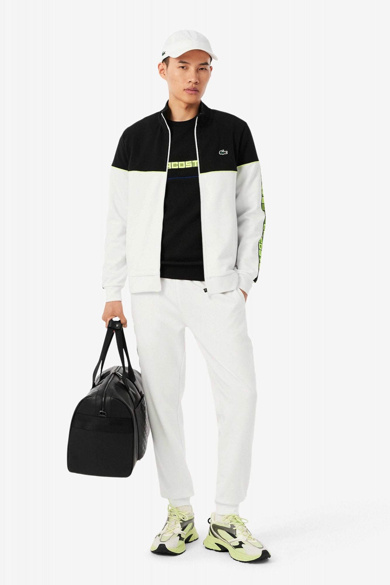 LACOSTE BRANDED STRIPE TENNIS SWEATSHIRT en color NEGRO (4)