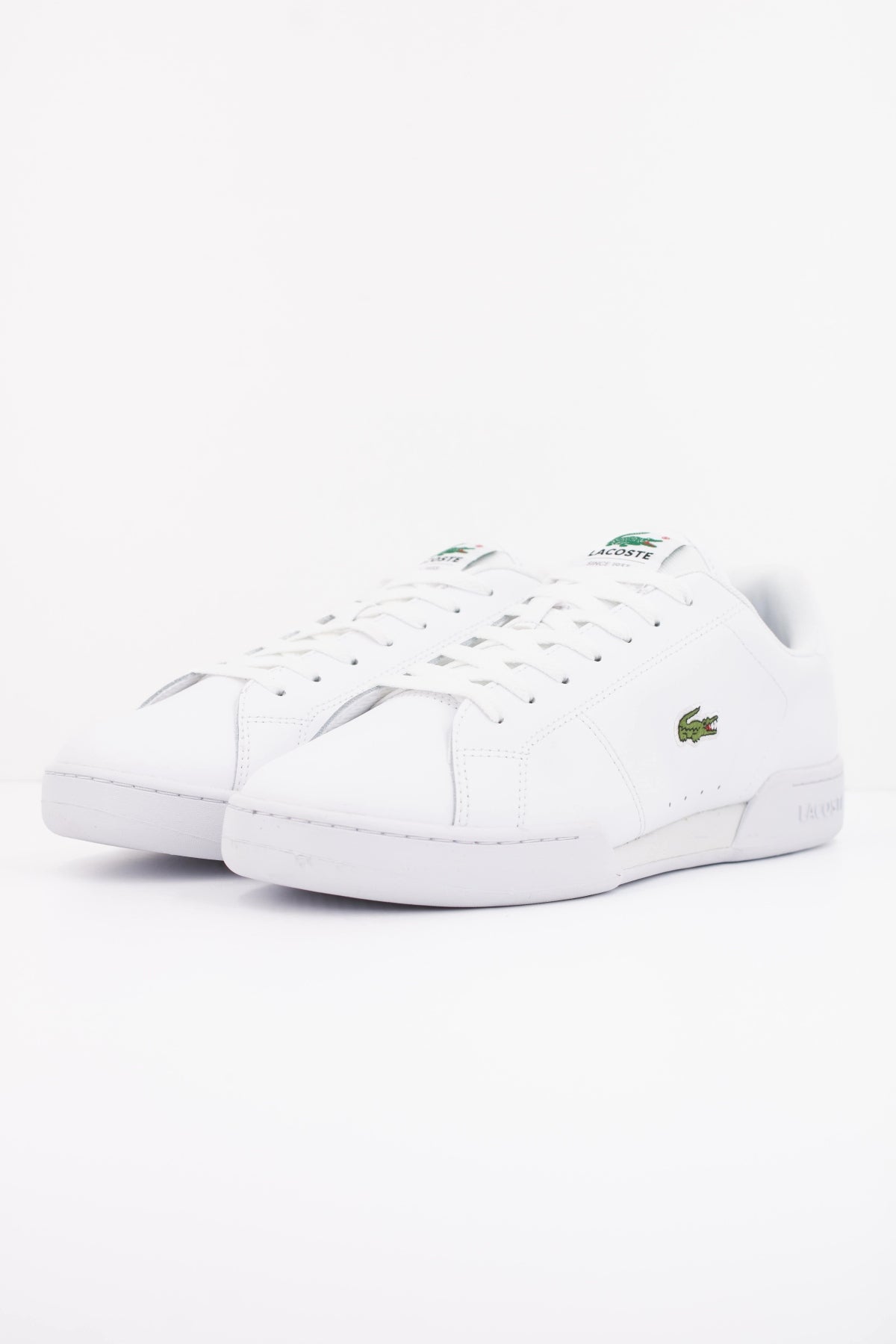 LACOSTE DEPORTIVO CARNABY en color BLANCO (2)