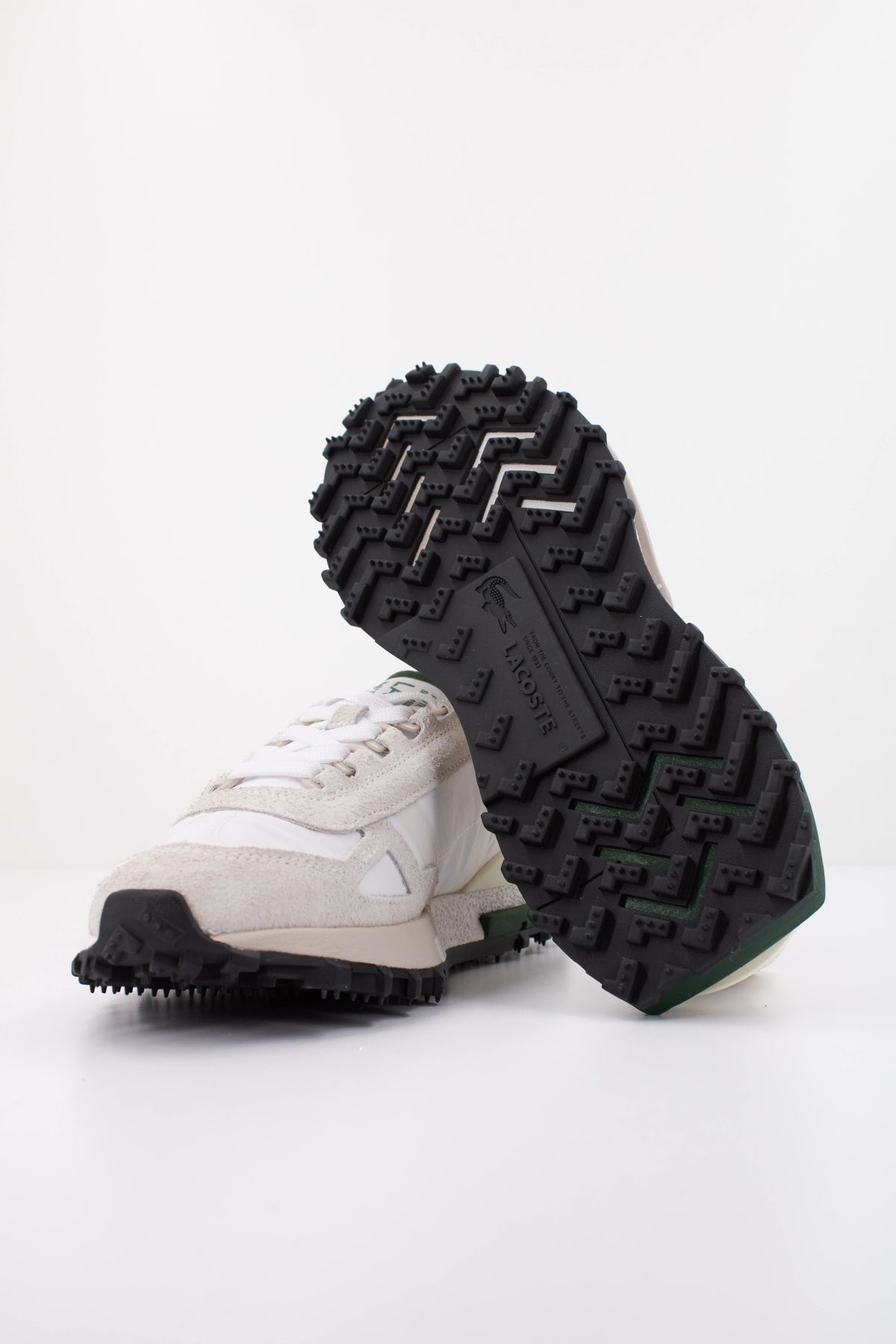 LACOSTE ELITE ACTIVE en color BLANCO (5)