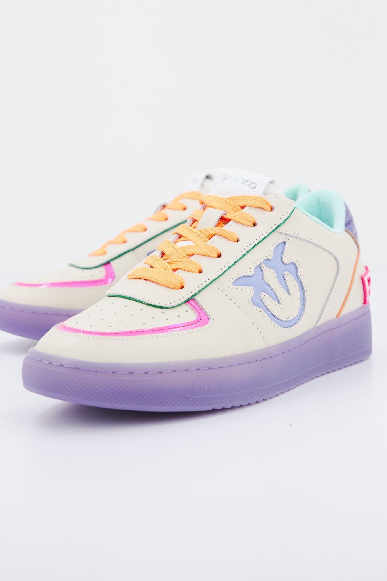 PINKO NORMANDIA BASKET SNEAKE en color BEIS (1)