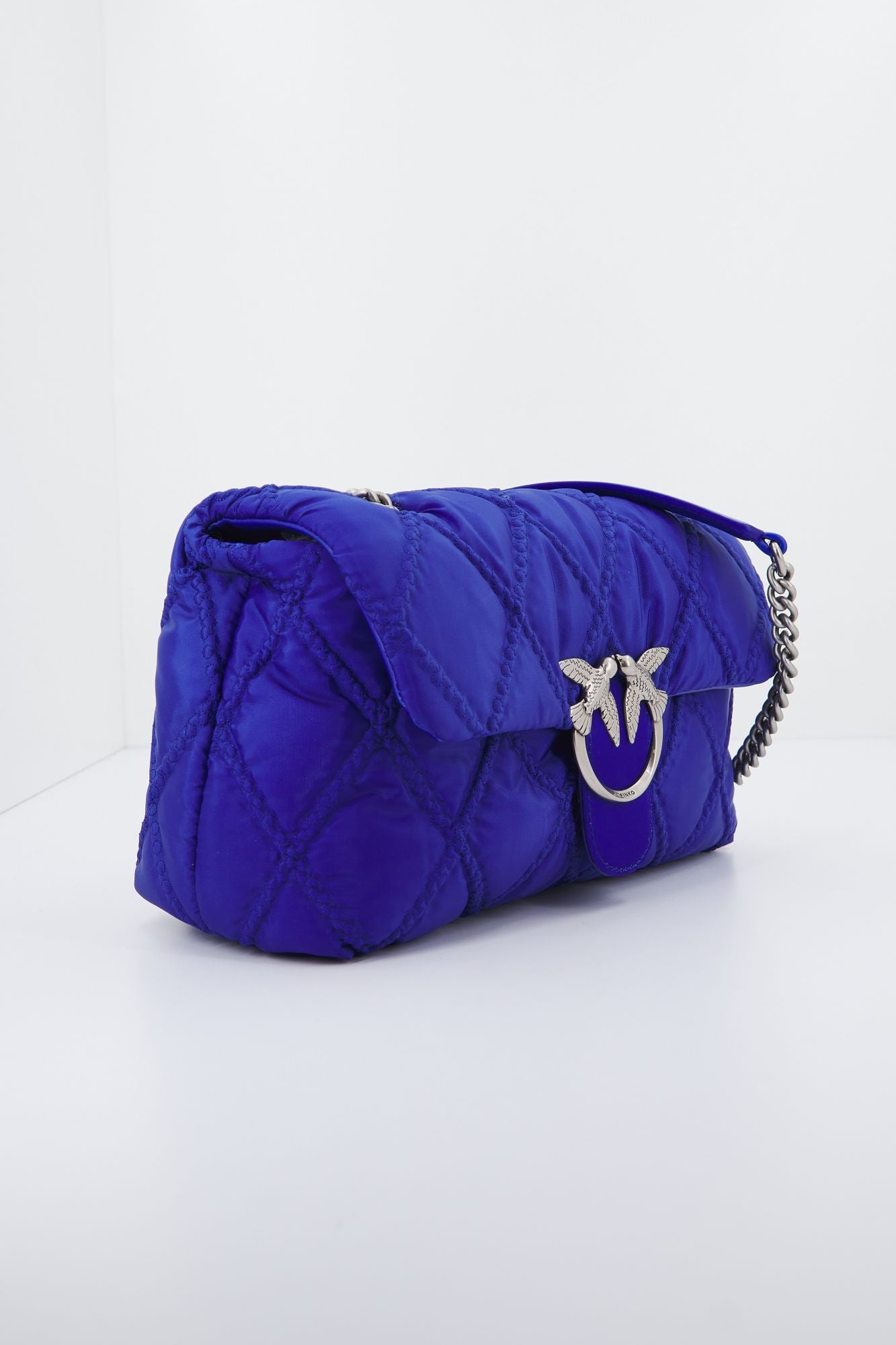 PINKO LOVE CLASSIC PUFF CL en color AZUL (2)