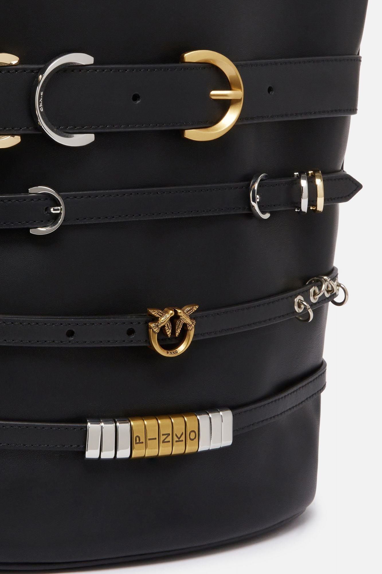 PINKO BELTS BUCKET VITE en color NEGRO (3)