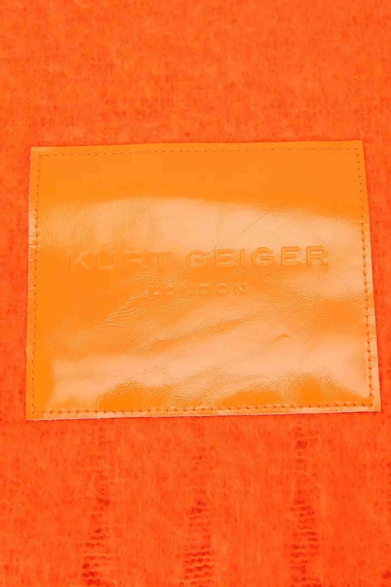 KURT GEIGER LONDON YARNDYE SCARF en color NARANJA (3)