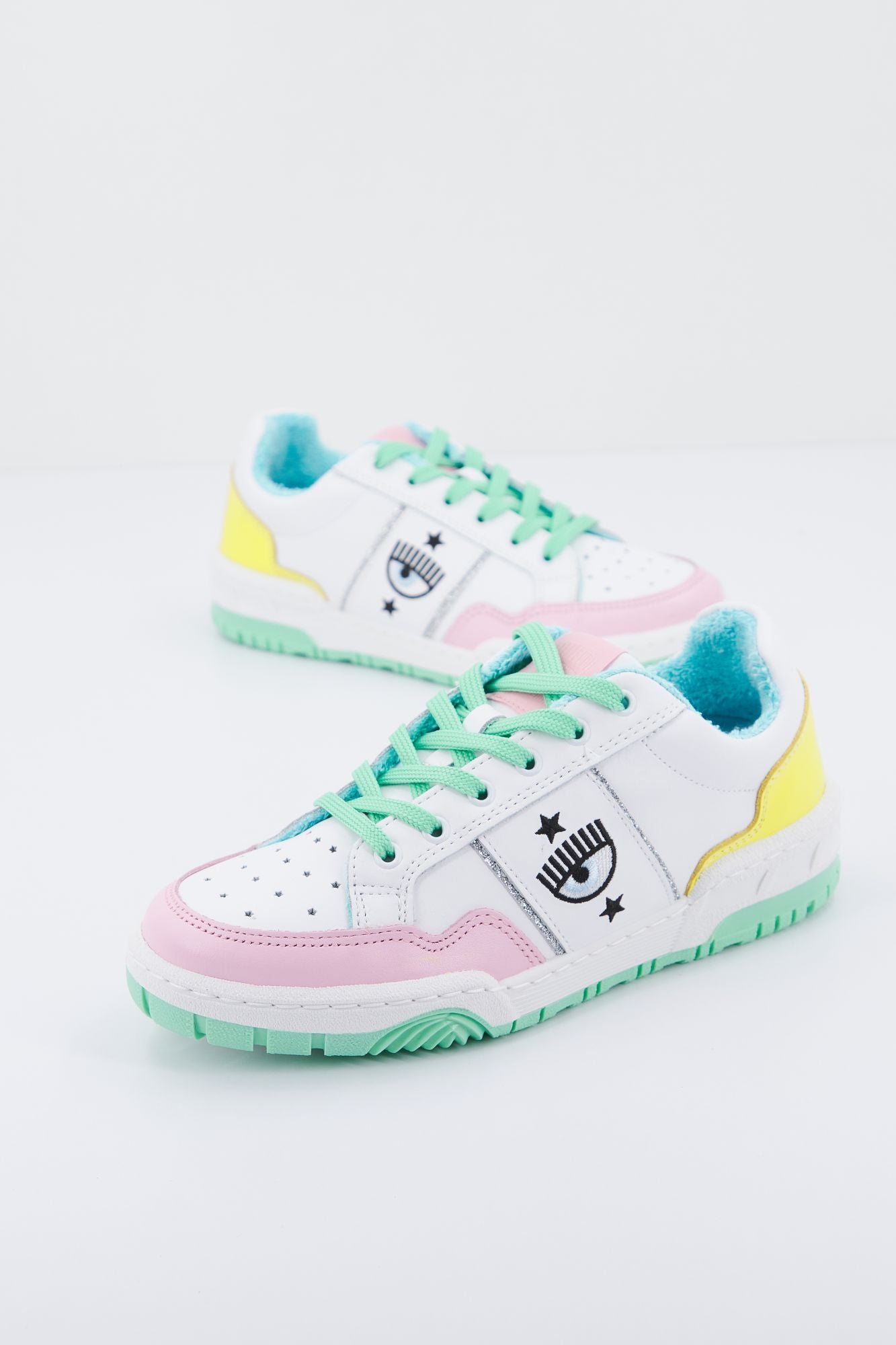 CHIARA FERRAGNI CF3003 en color BLANCO (1)