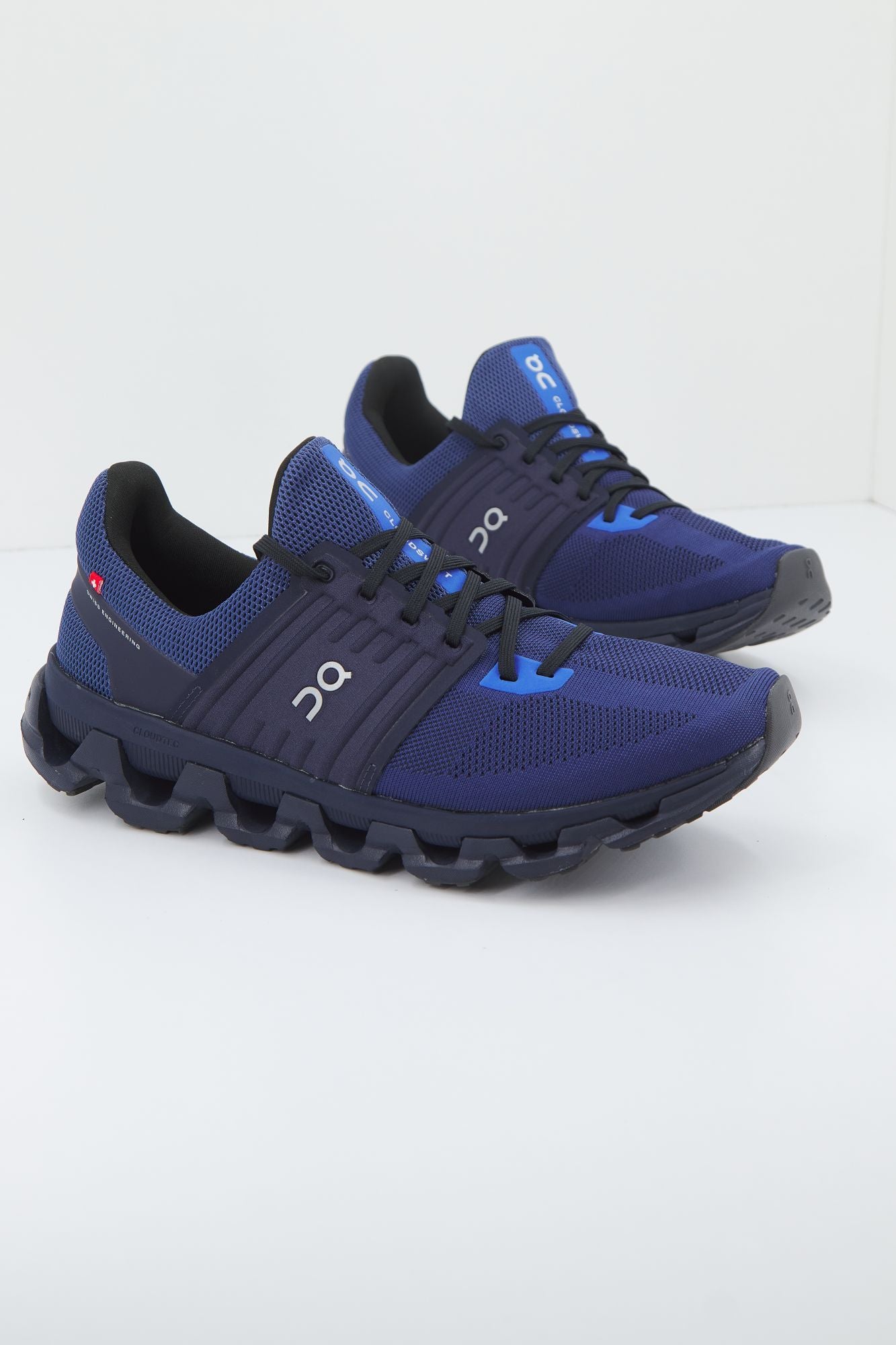ON RUNNING CLOUDSWIFT AD en color AZUL (1)
