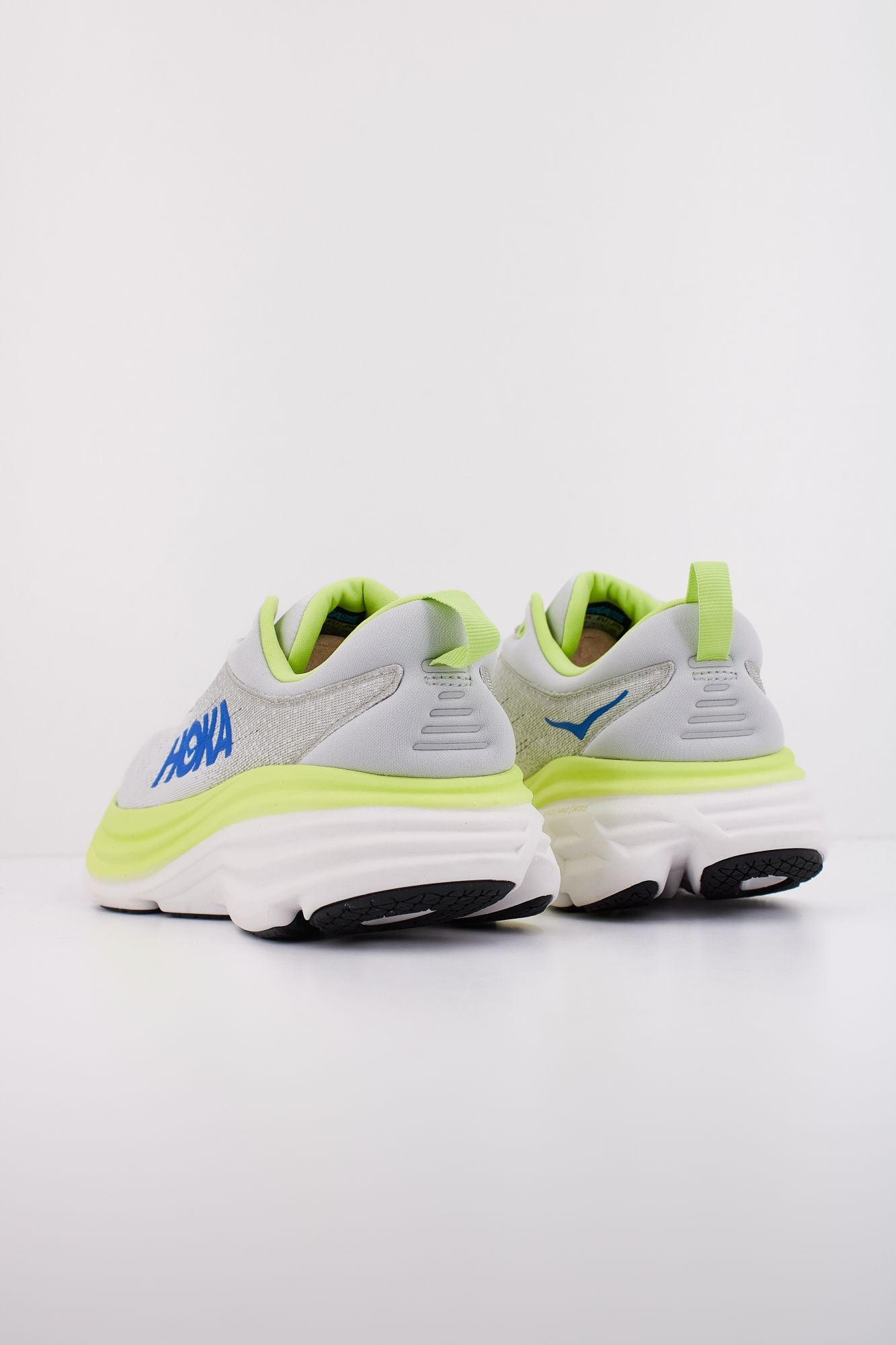 HOKA BONDI 8 en color AMARILLO (4)