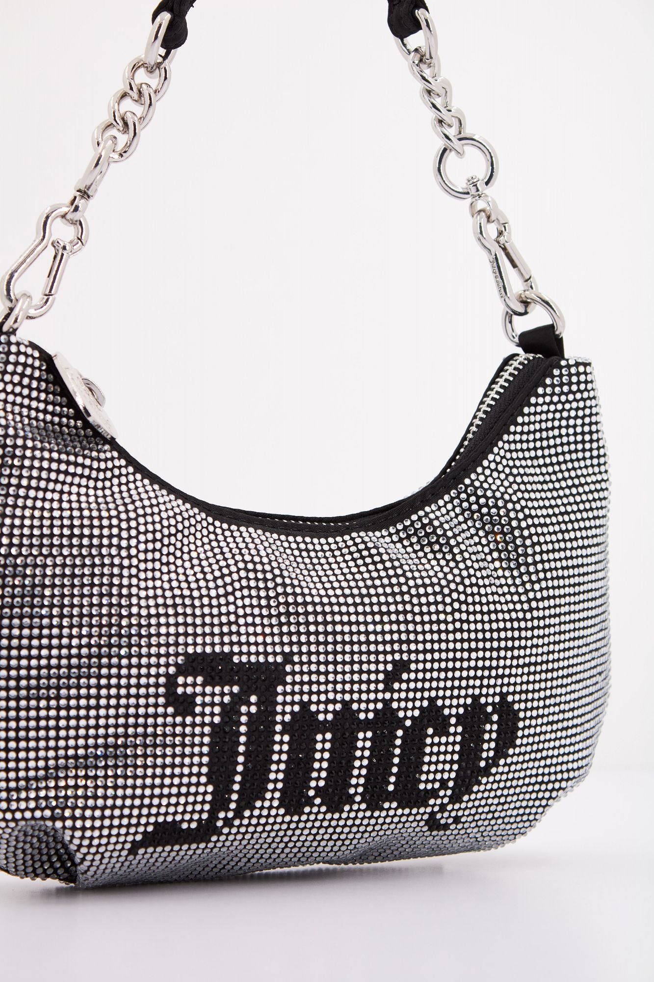 JUICY COUTURE HAZEL SMALL HOBO PO en color PLATA (4)