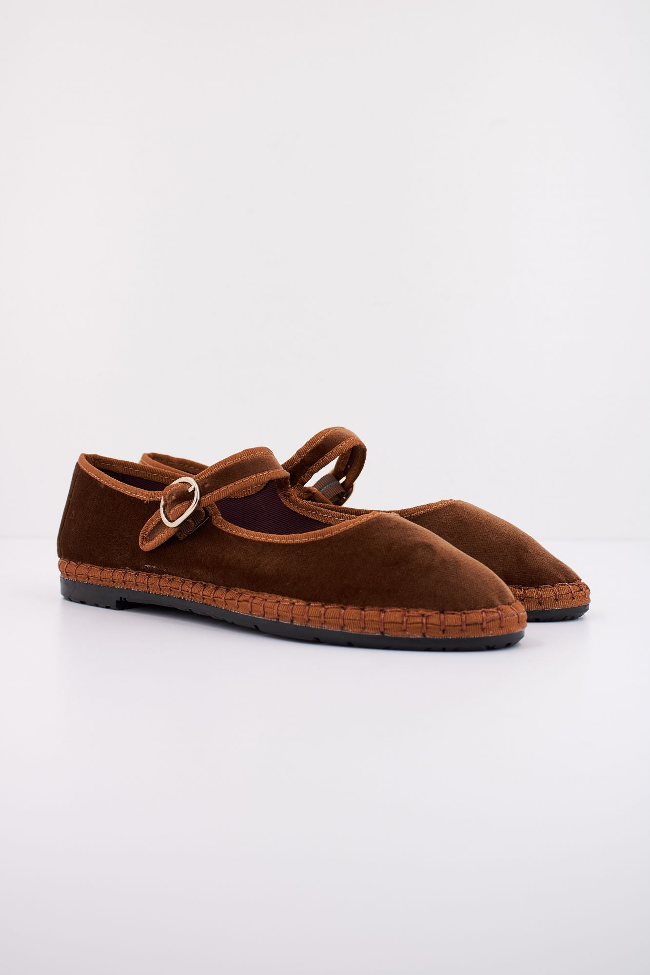 FLABELUS YOKI en color MARRON (2)