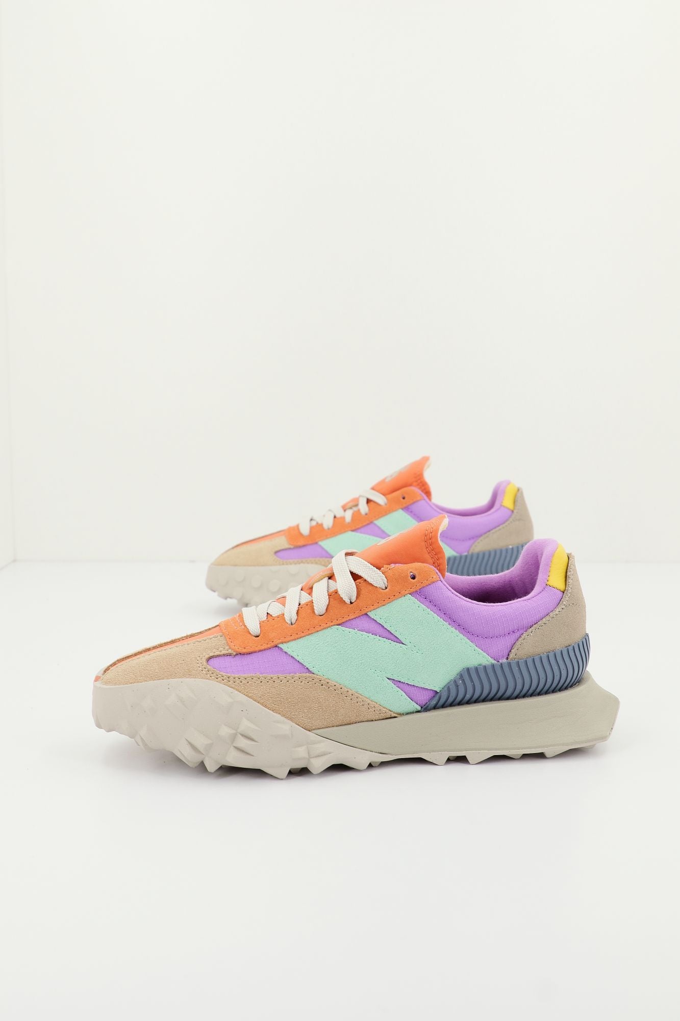 NEW BALANCE CB LIFESTYLE en color MULTICOLOR (2)