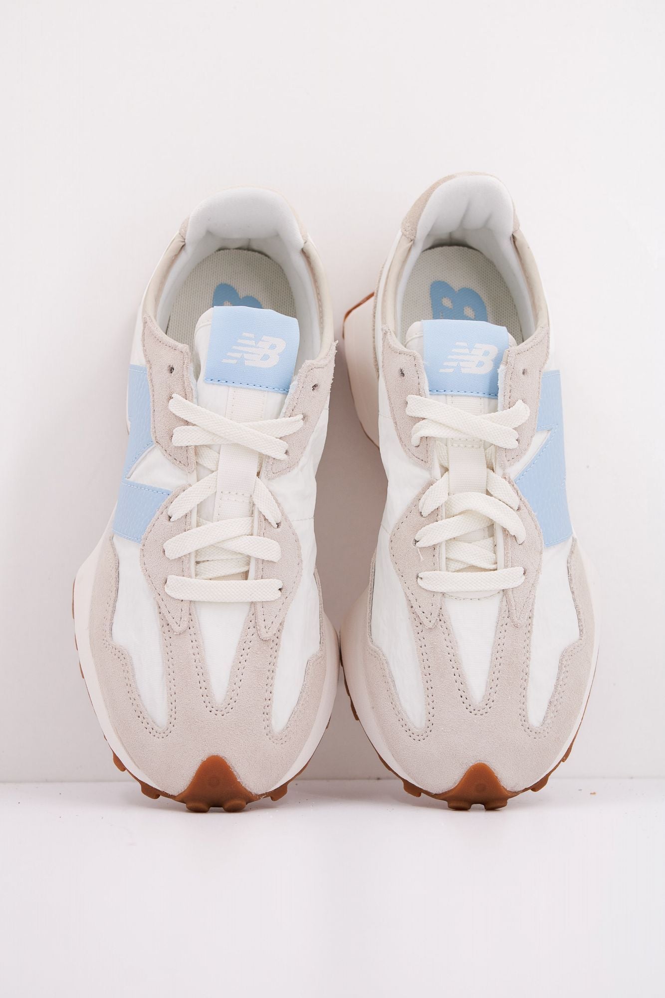 NEW BALANCE WS327 FTA en color BEIS (3)