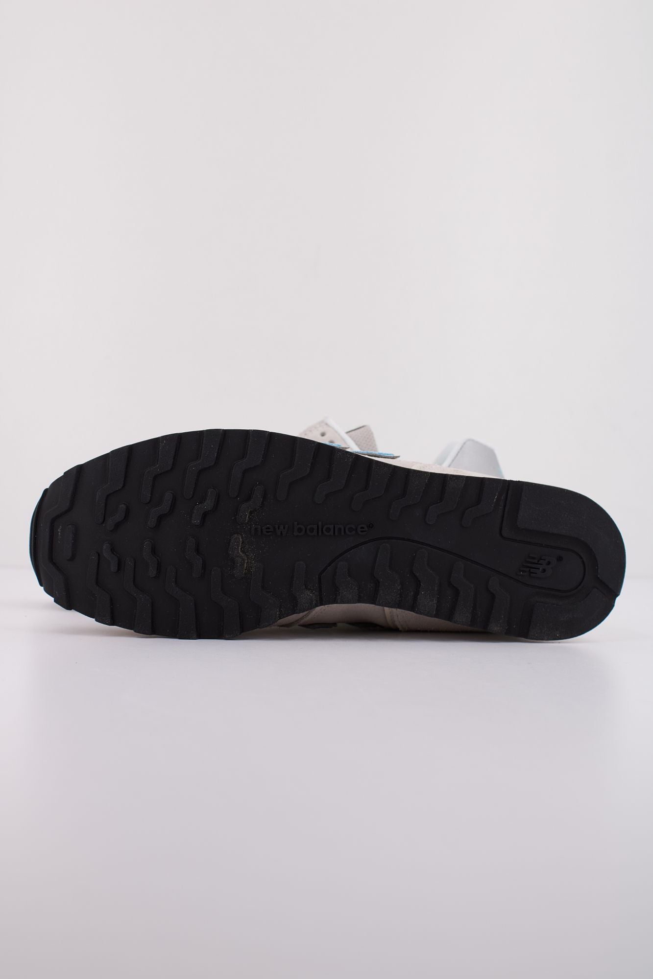 NEW BALANCE WL373 en color GRIS (5)