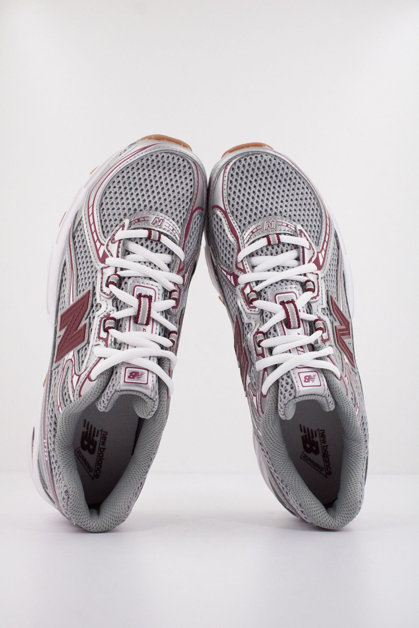 NEW BALANCE U740 MS2 en color GRIS (3)