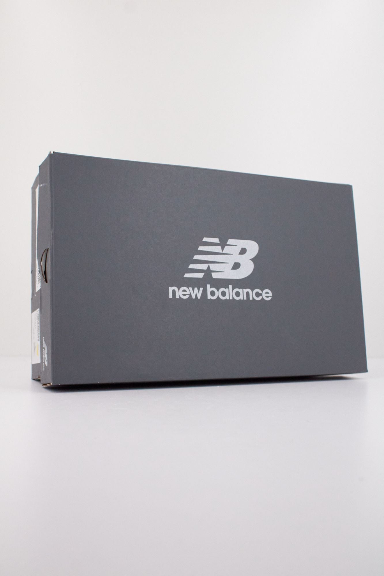 NEW BALANCE U740 MS2 en color GRIS (6)
