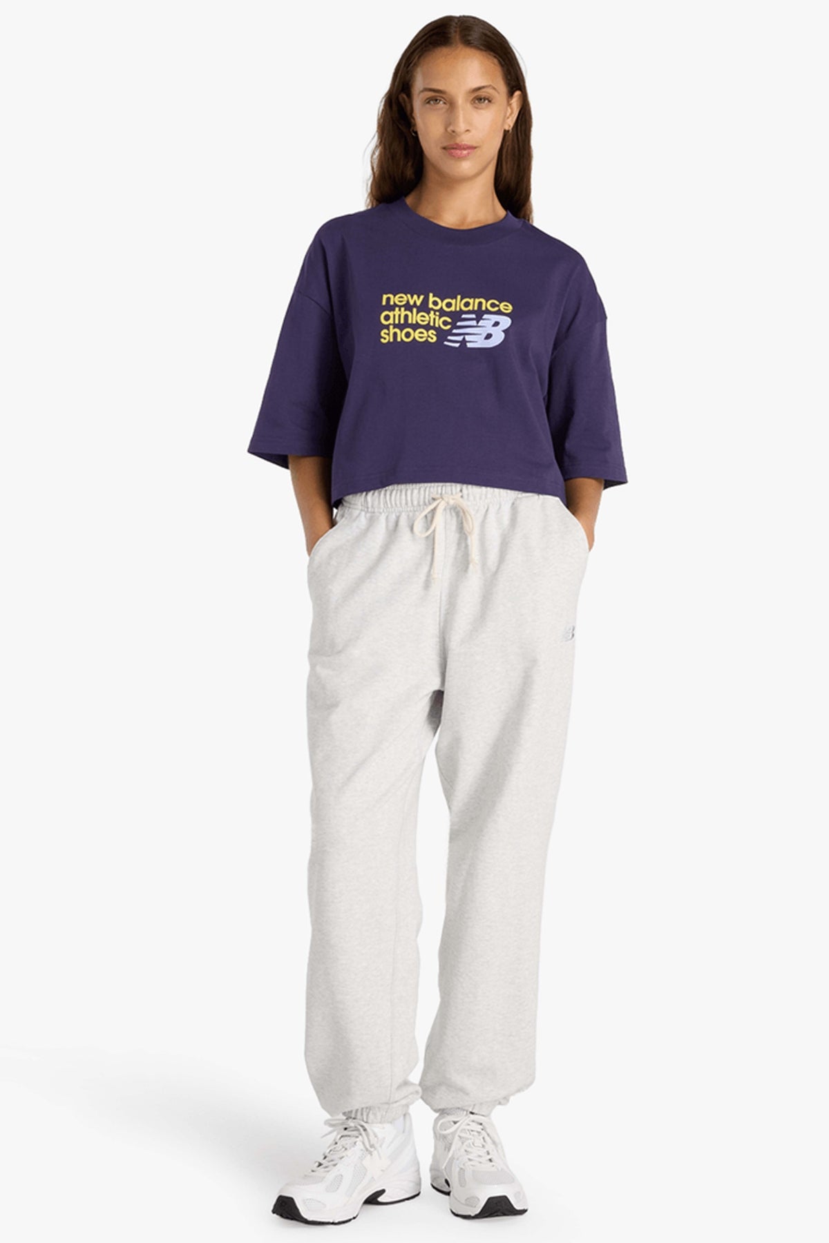 NEW BALANCE ATHLETICS PREMIUM TSHIRT en color VIOLETA (1)