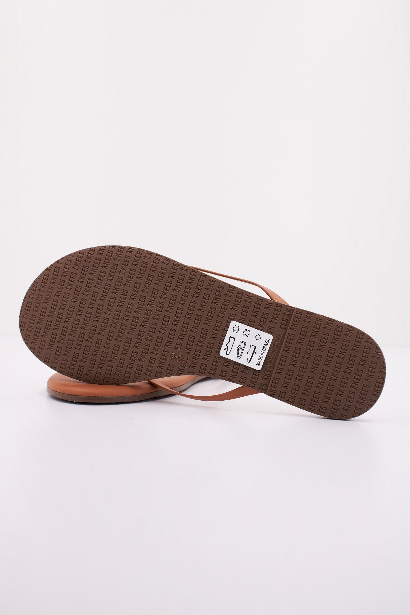 TKEES TKEFOUNDATIONS en color MARRON (5)