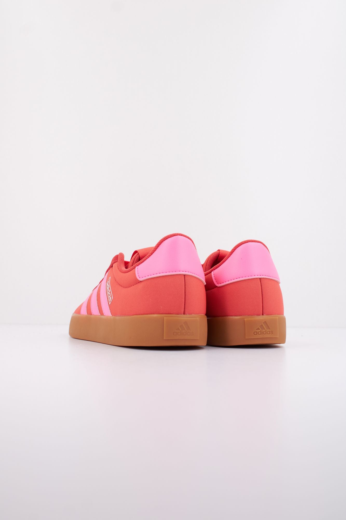 ADIDAS VL COURT 3.0 en color ROJO (4)