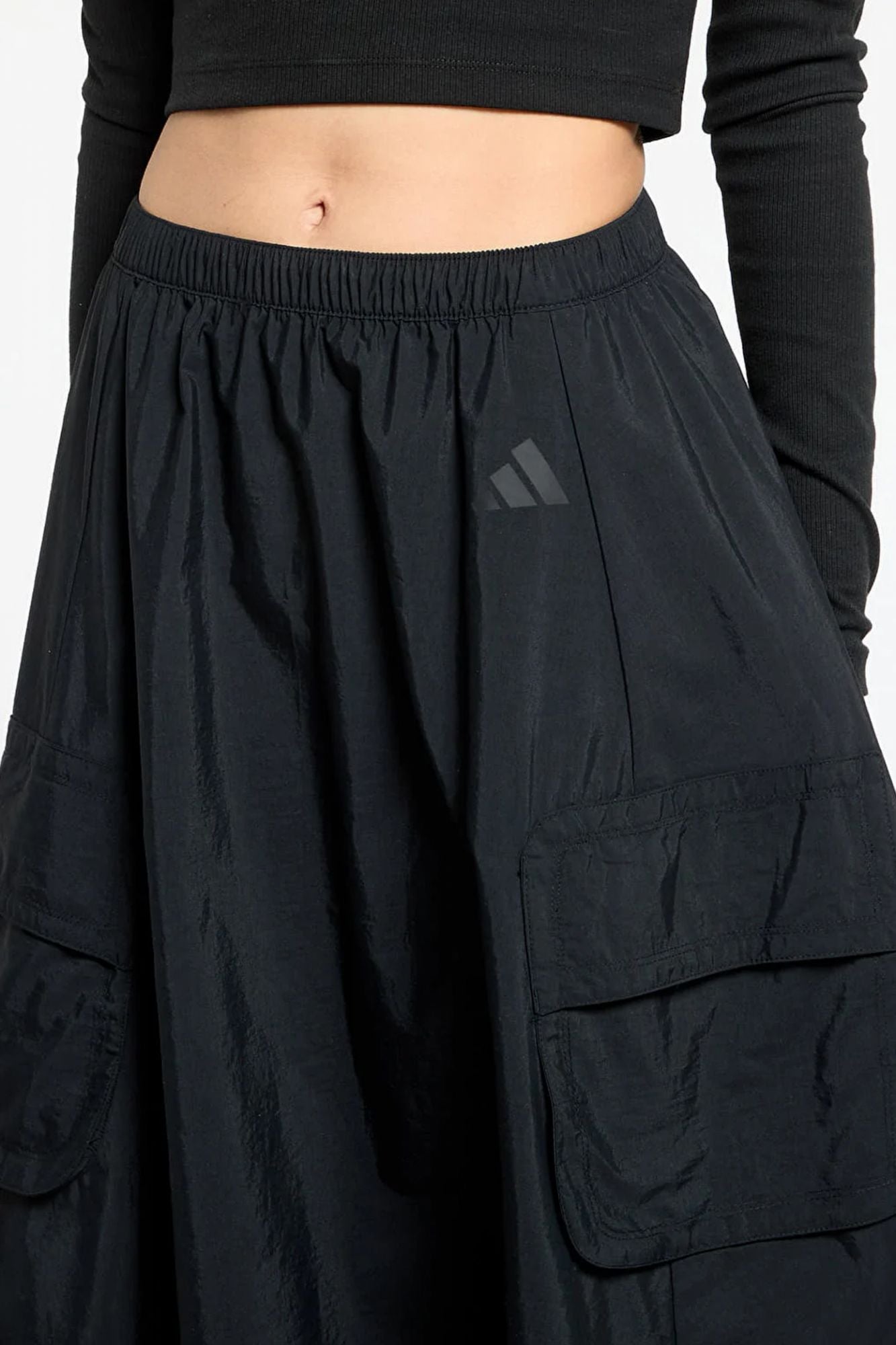ADIDAS JM8438 en color NEGRO (2)