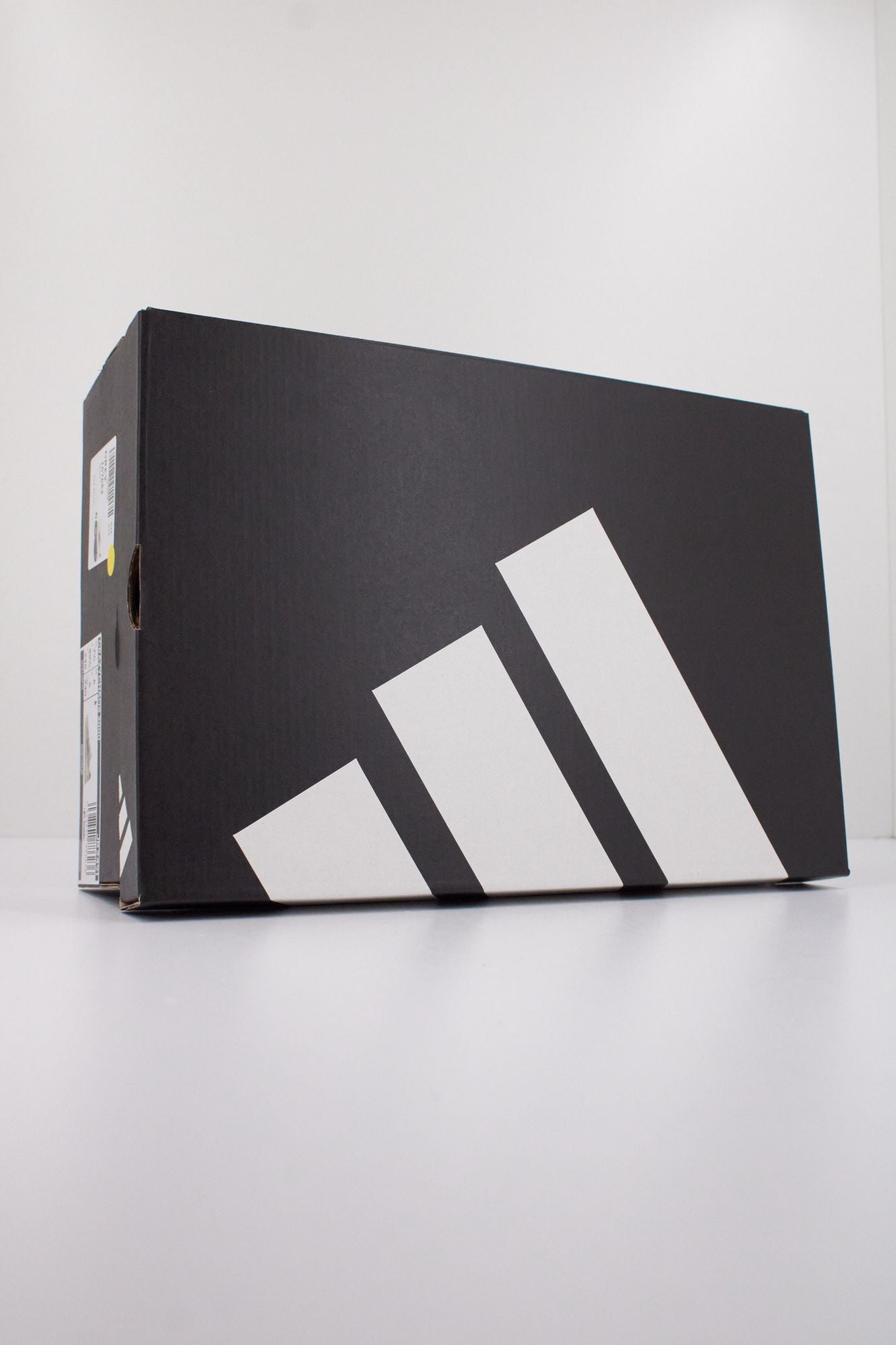 ADIDAS KAPTIR 4.0 en color BLANCO (6)