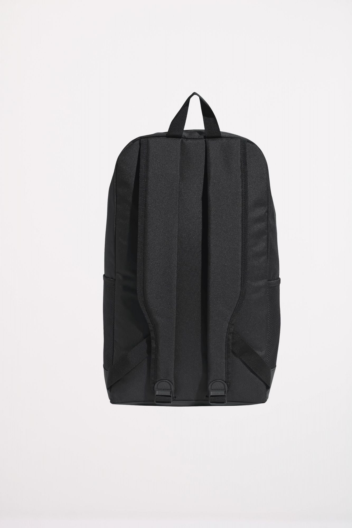 ADIDAS LINEAR BACKPACK en color NEGRO (2)