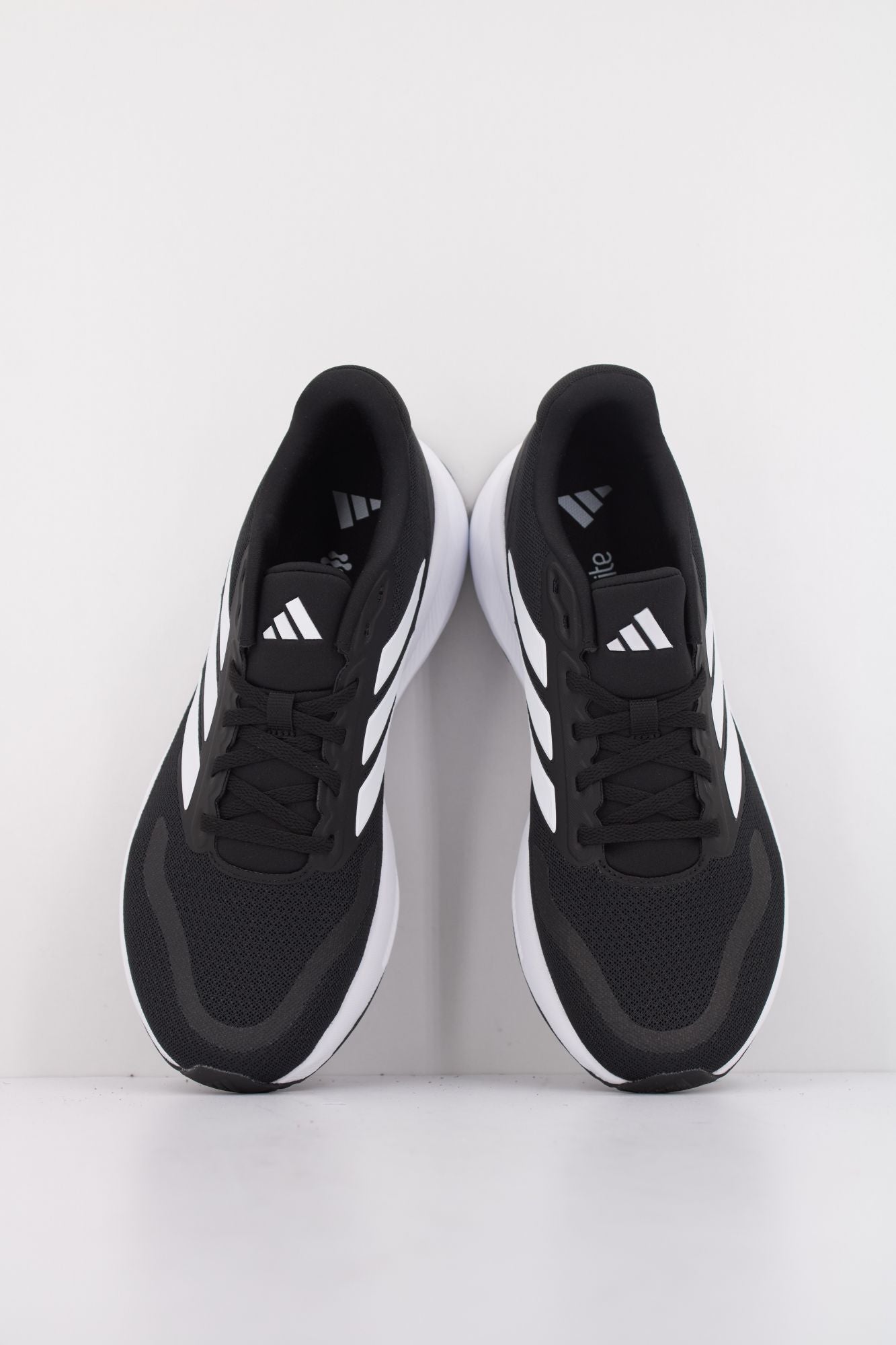 ADIDAS RUNFALCON 5 en color NEGRO (3)