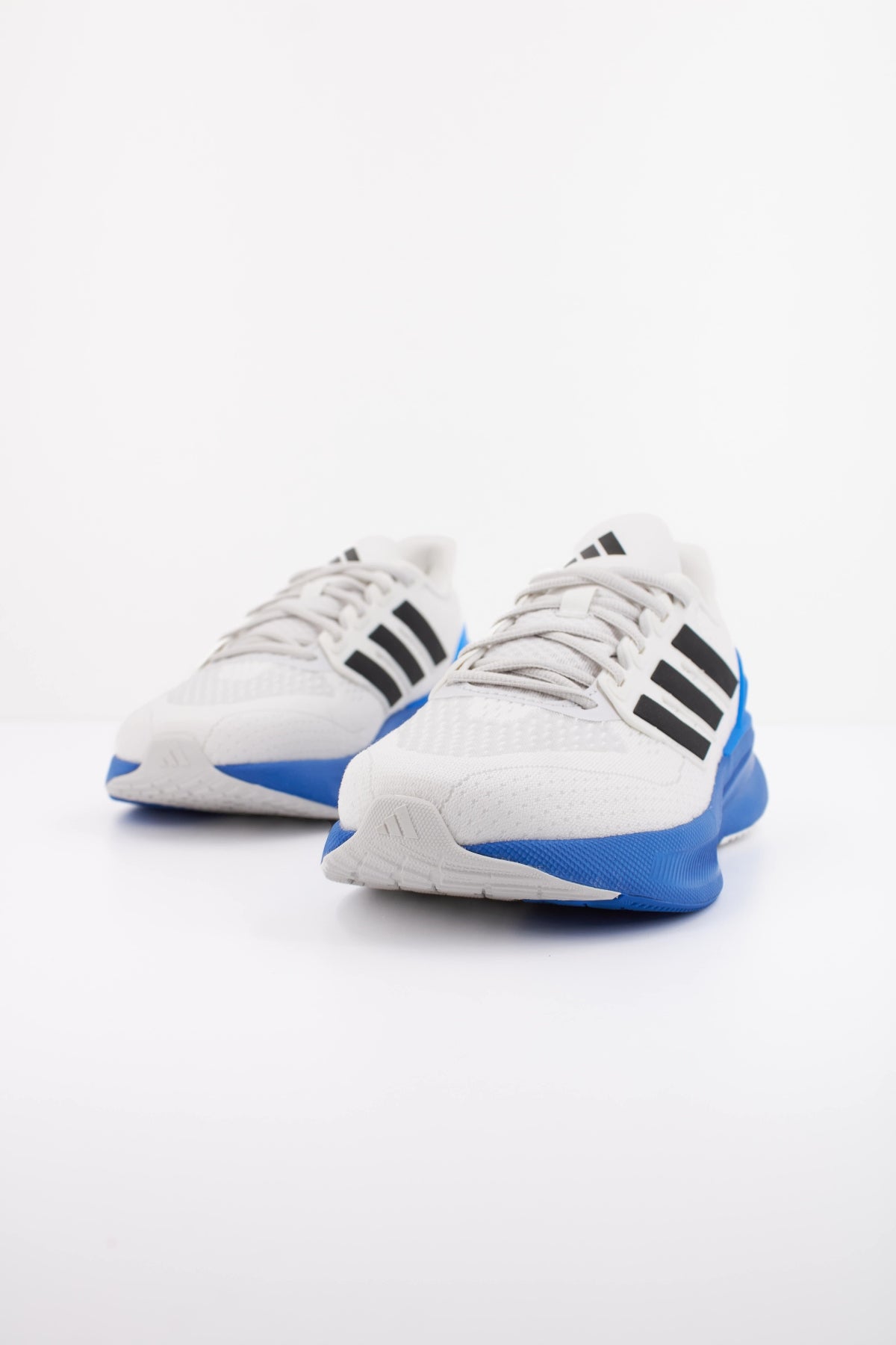 ADIDAS ULTRARUN 12 en color BLANCO (2)