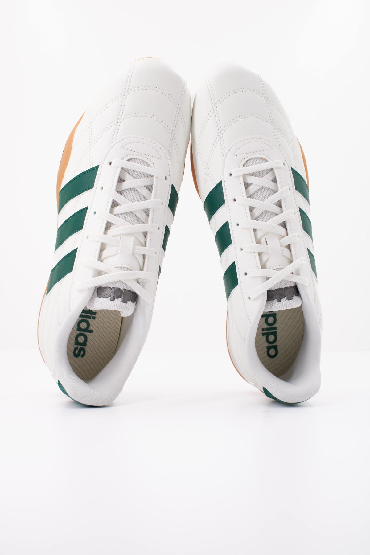 ADIDAS ADIPISTA en color BLANCO (3)