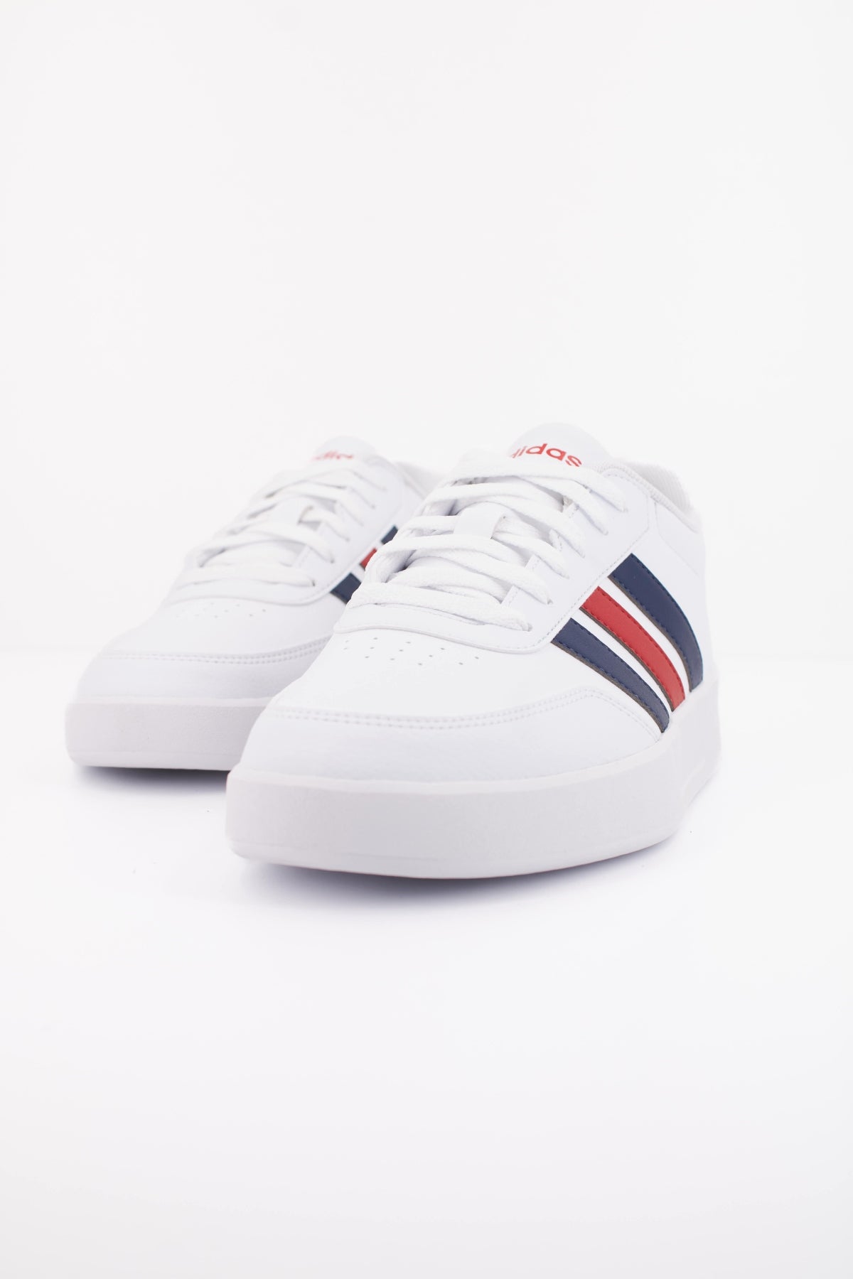ADIDAS BREAKNET 3.0 en color BLANCO (2)