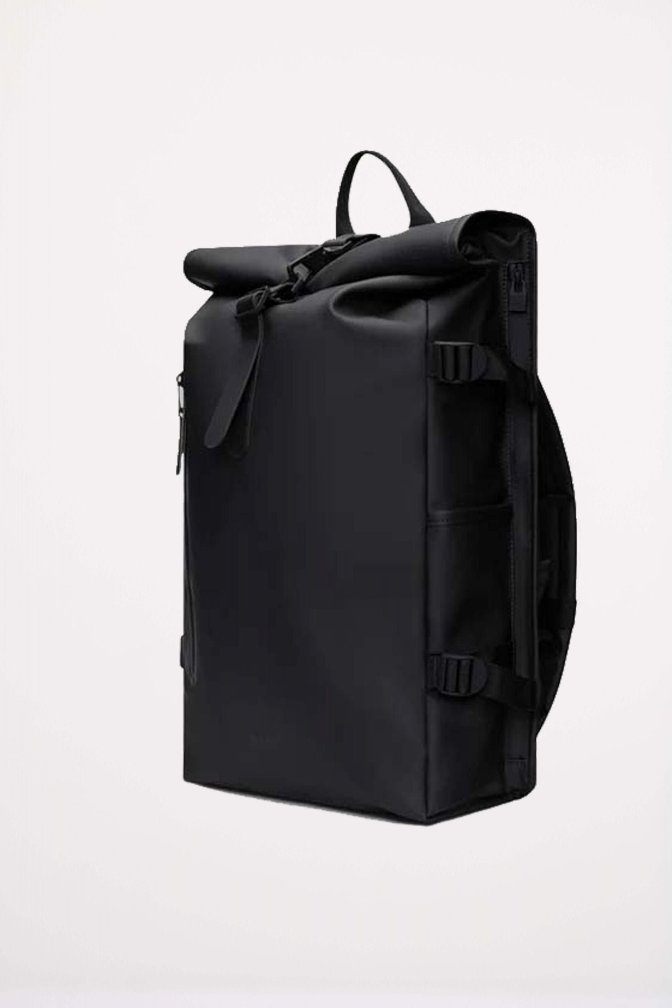 RAINS ROLLTOP RUCKSACK W3 en color NEGRO (2)