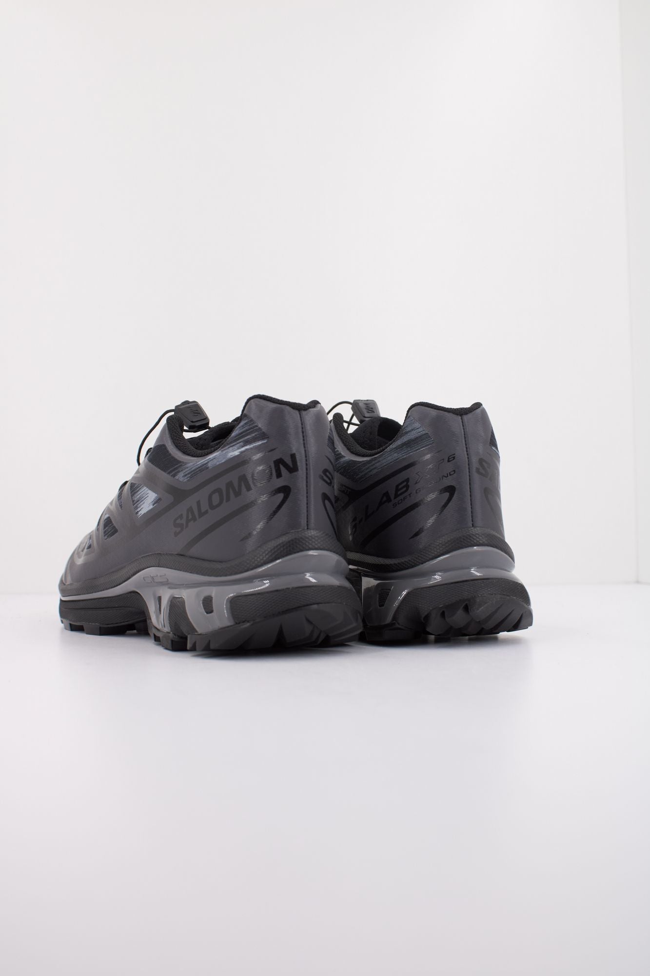 SALOMON XT 6 CAMO en color NEGRO (4)