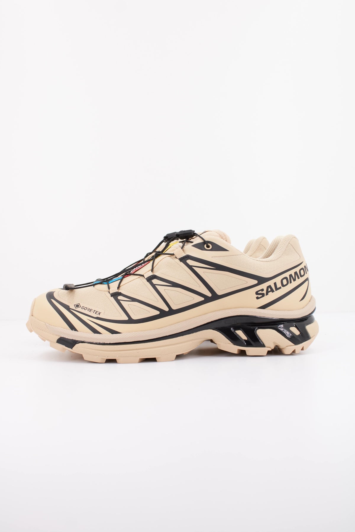SALOMON XT 6 GTX en color BEIS (1)
