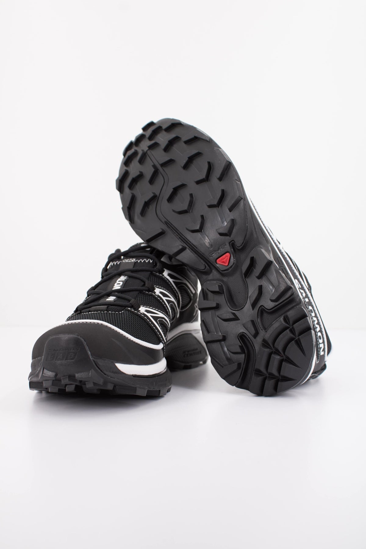 SALOMON XT 6 EXPANSE en color NEGRO (5)