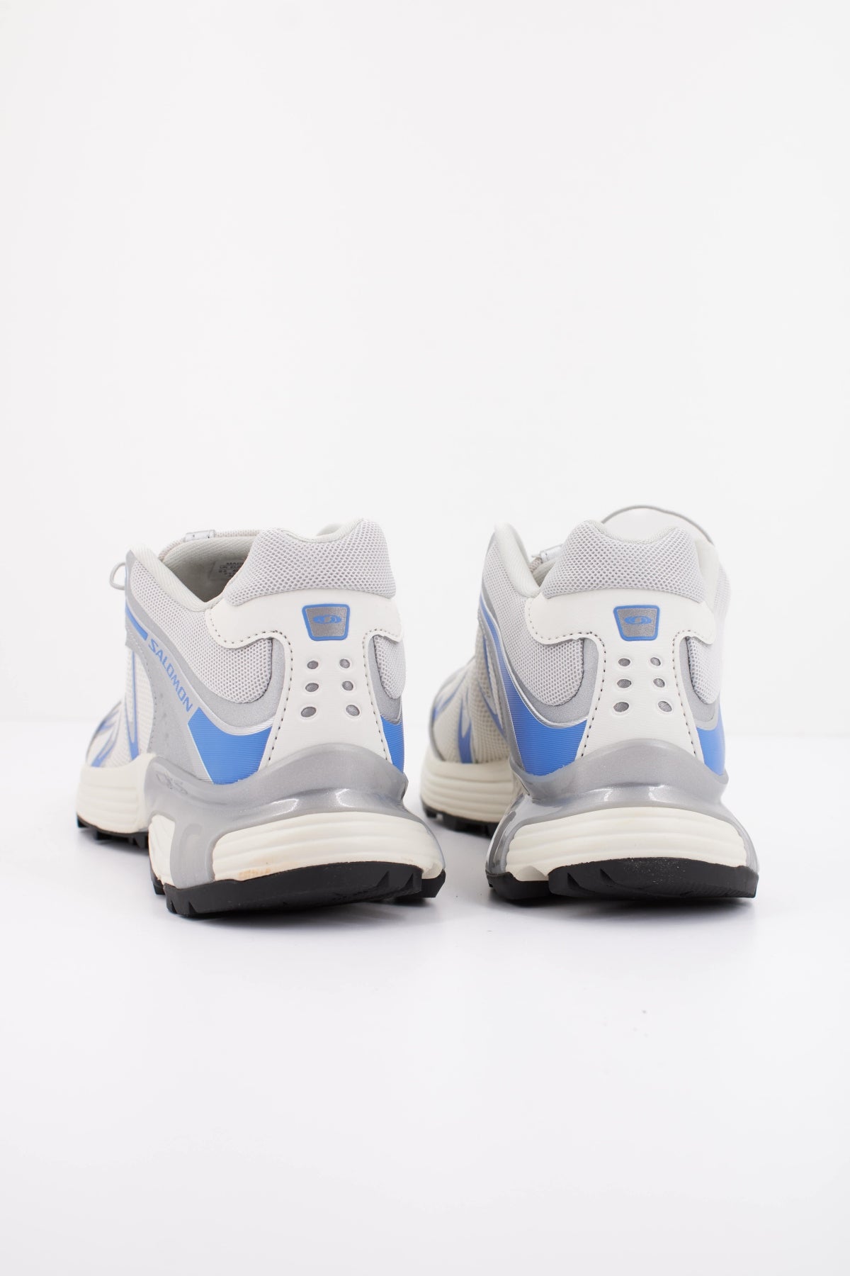 SALOMON XT WHISPER en color BLANCO (4)