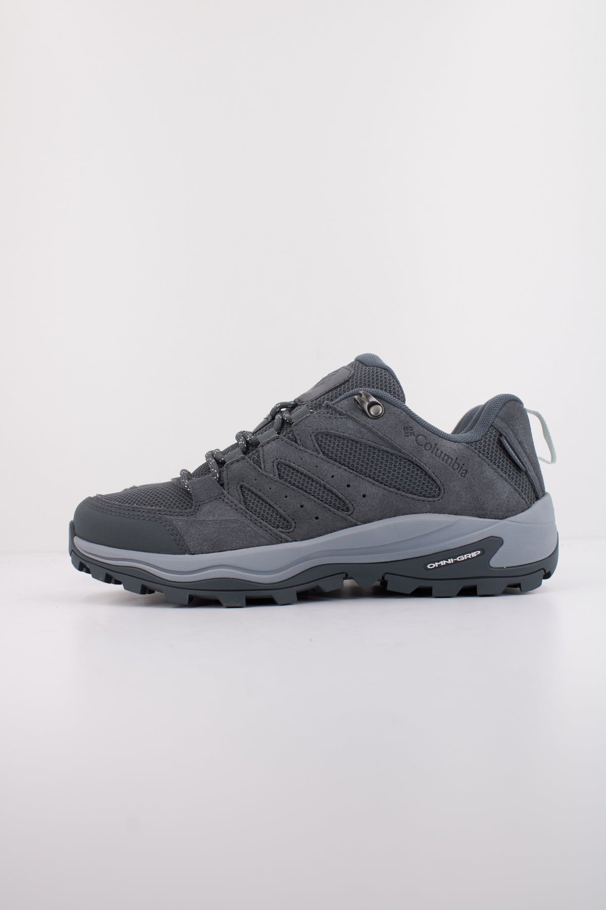 COLUMBIA REDMOND IV LOW WATERPROOF en color GRIS (1)