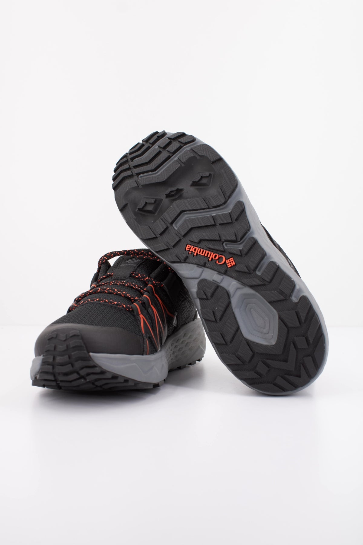 COLUMBIA PEAKFREAK ROAM en color NEGRO (5)