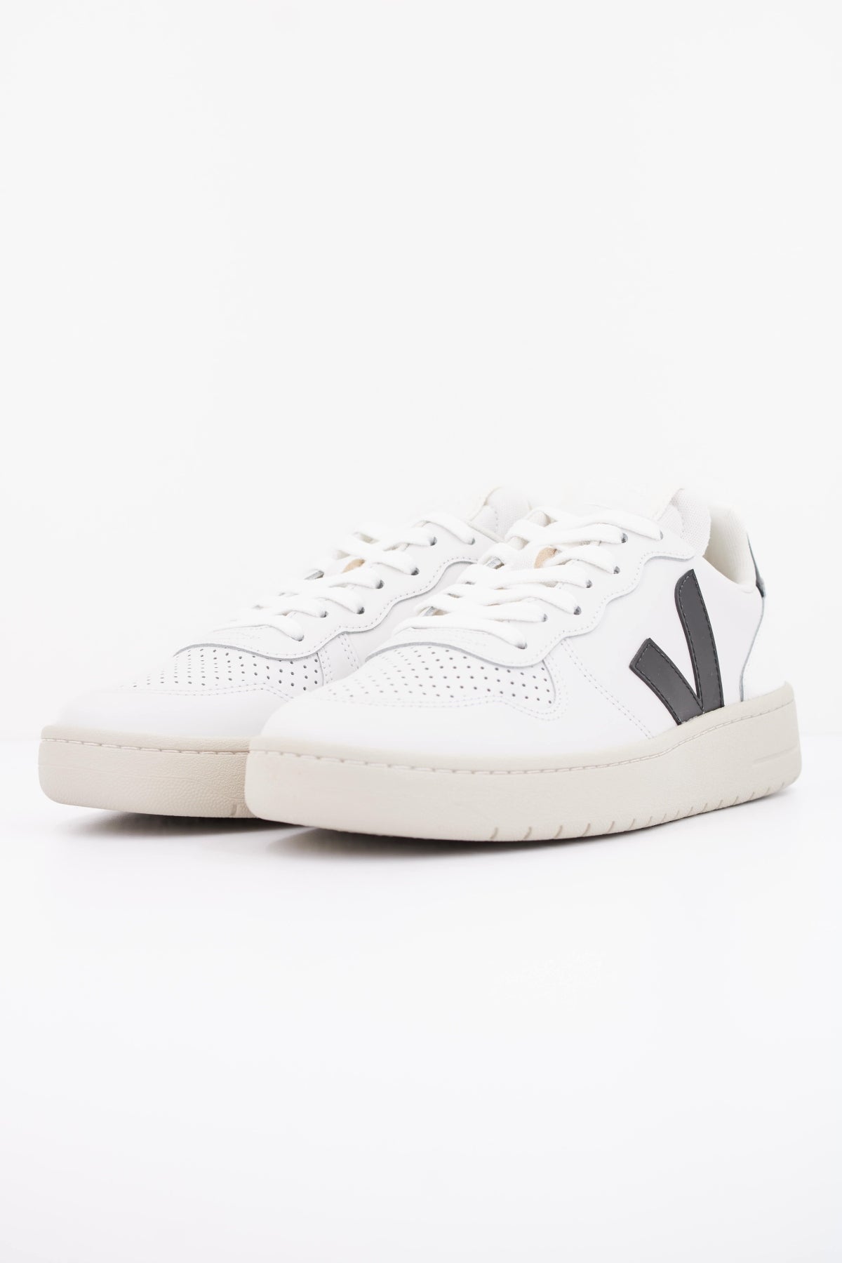 VEJA V10 PRIME en color BLANCO (2)