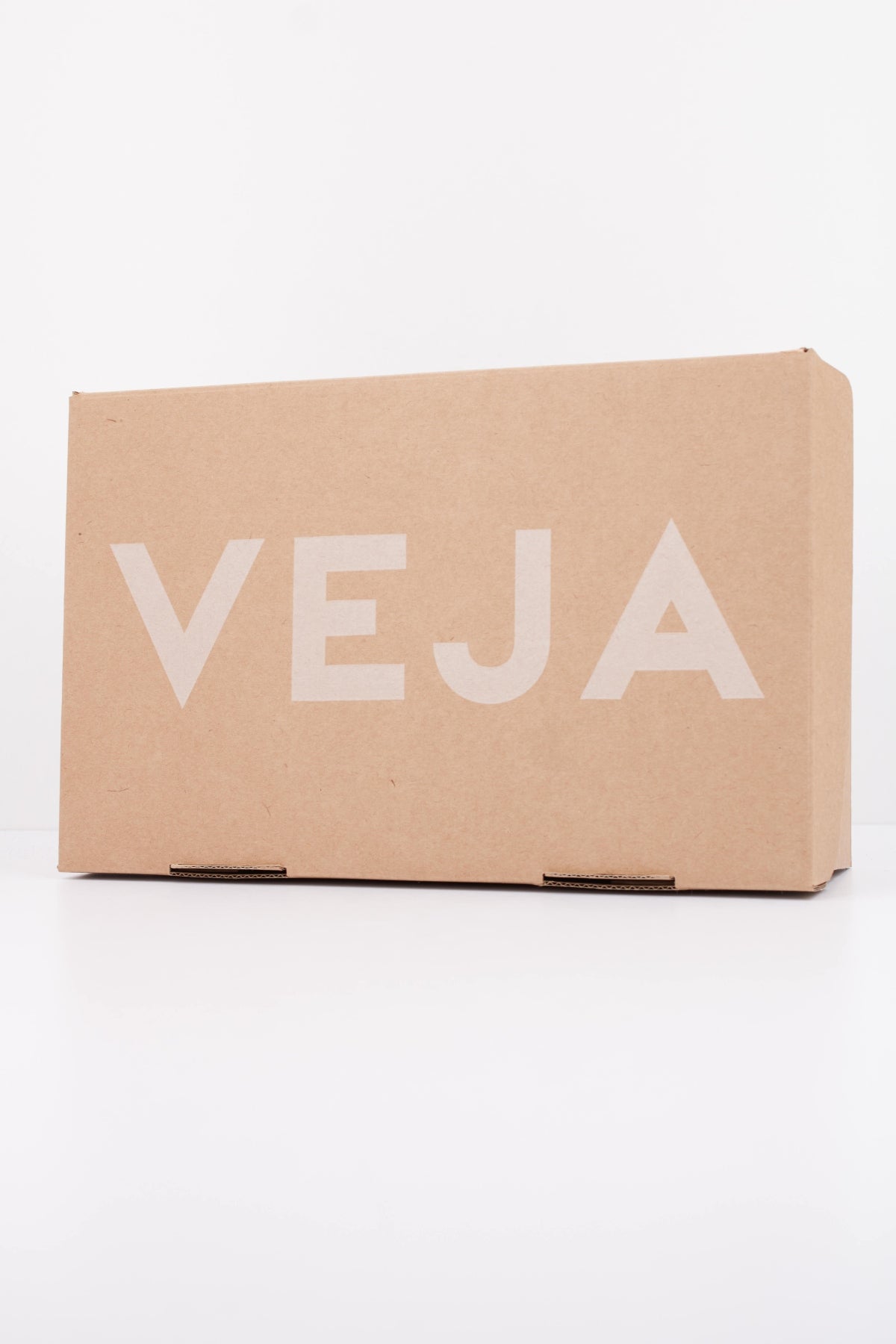 VEJA V10 PRIME en color BLANCO (6)