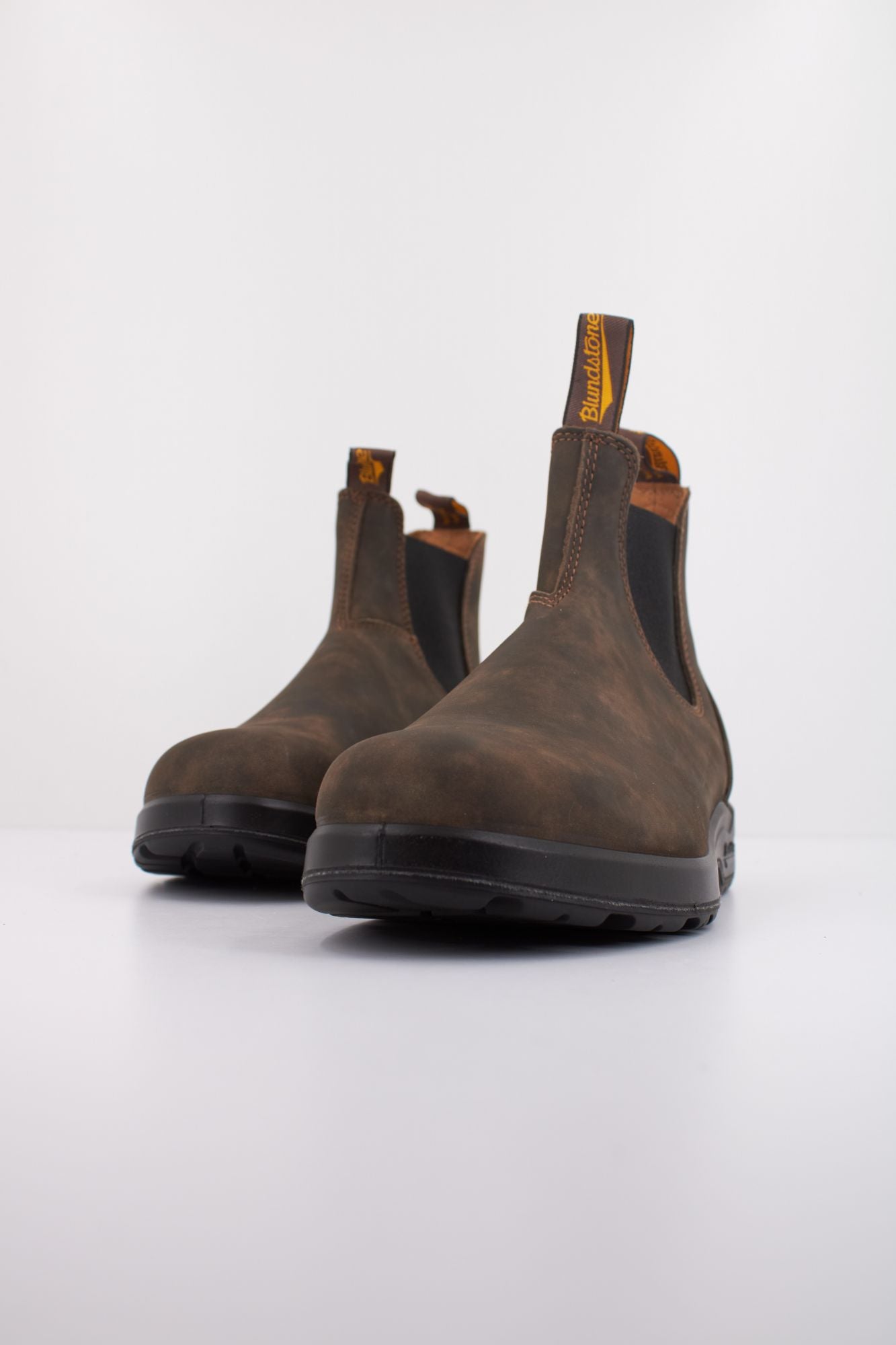 BLUNDSTONE CHELSEA BOOT en color MARRON (2)