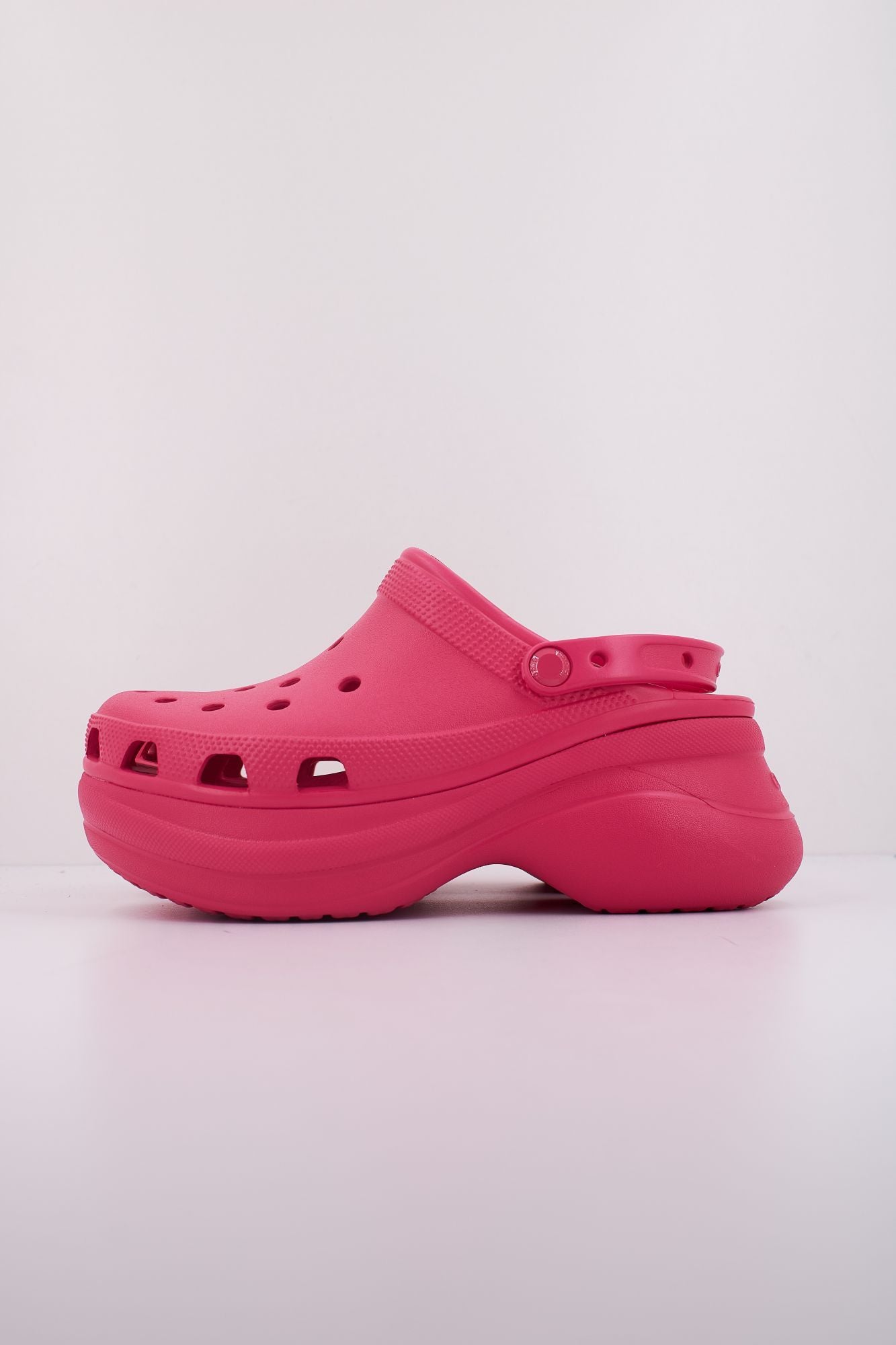 CROCS BAE CLOG en color ROSA (1)