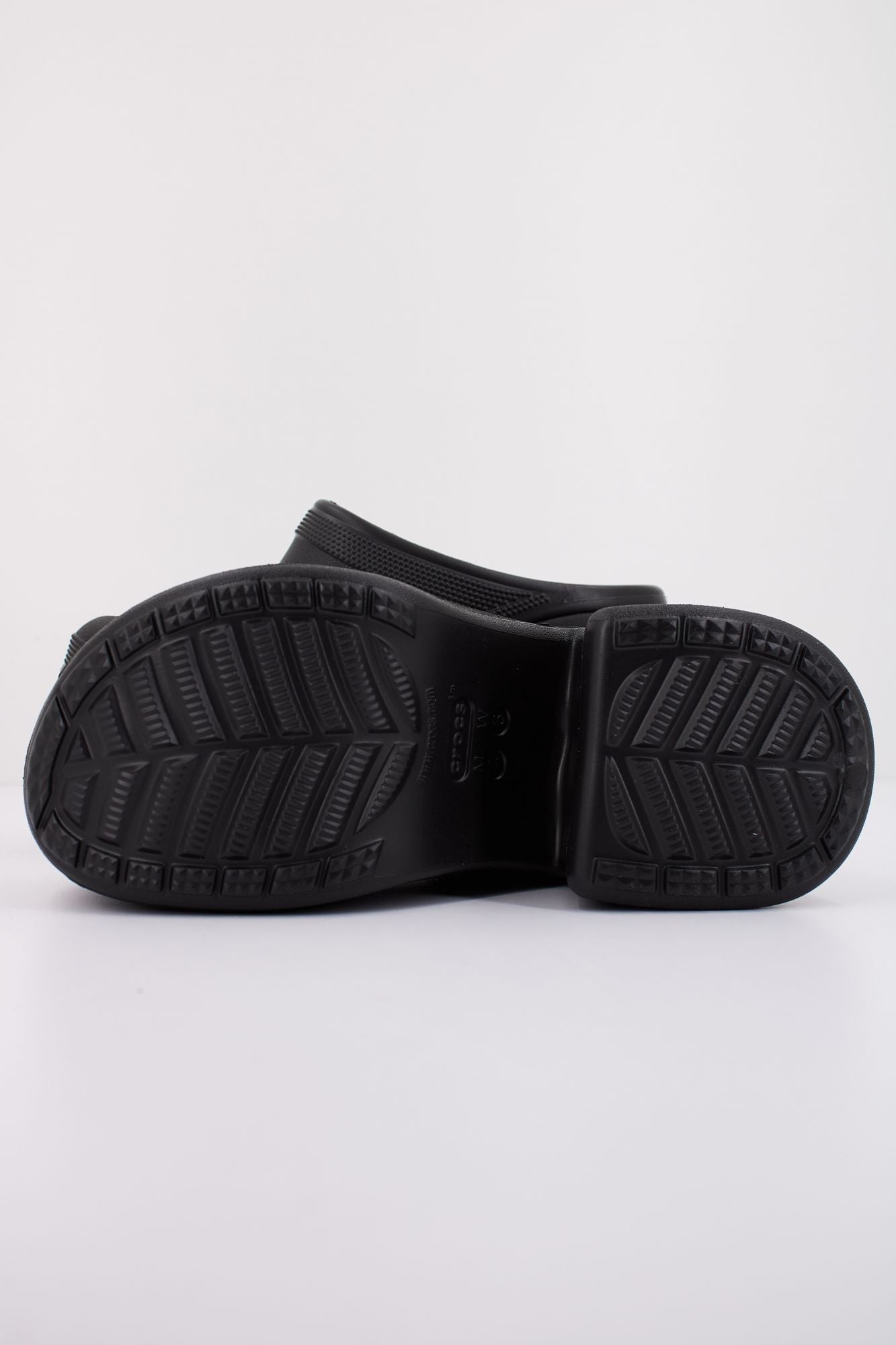 CROCS SIREN CLOG en color NEGRO (4)