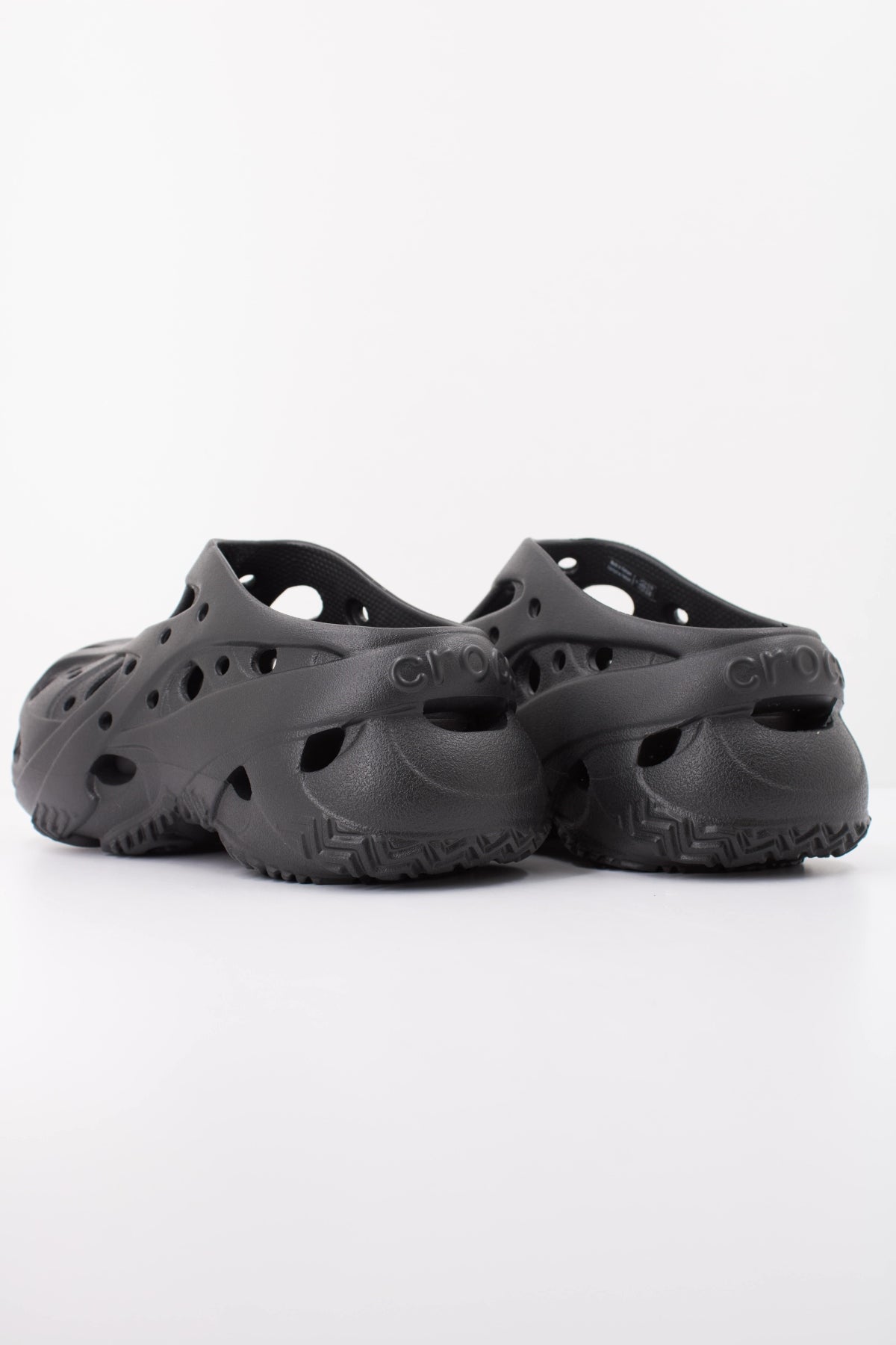 CROCS CAGED CLOG W en color NEGRO (4)