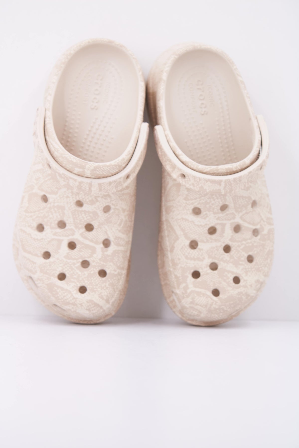 CROCS BAE ANIMAL COG en color ANIMAL PRINT (3)