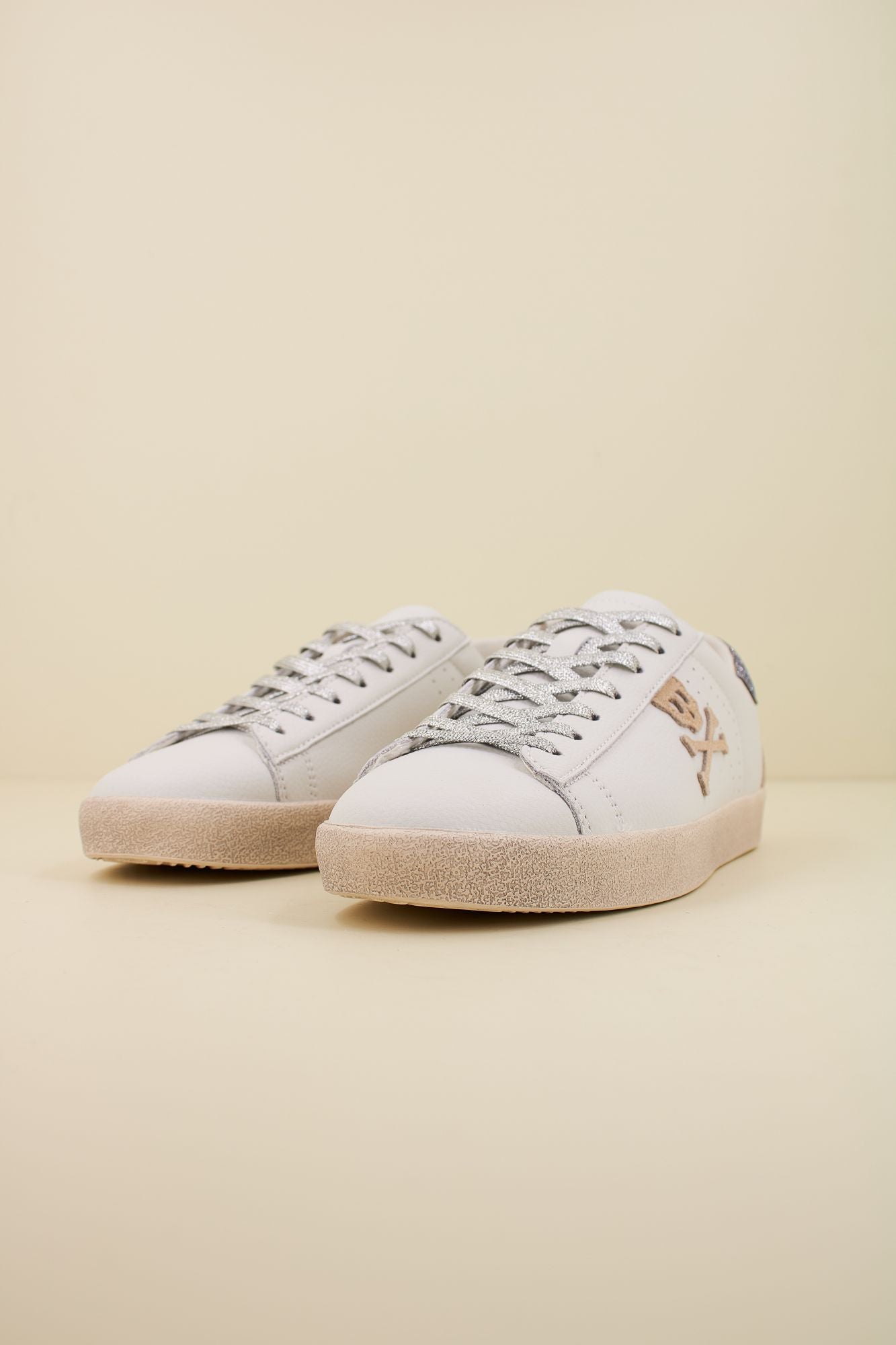 SCALPERS HENRY D en color BLANCO (2)
