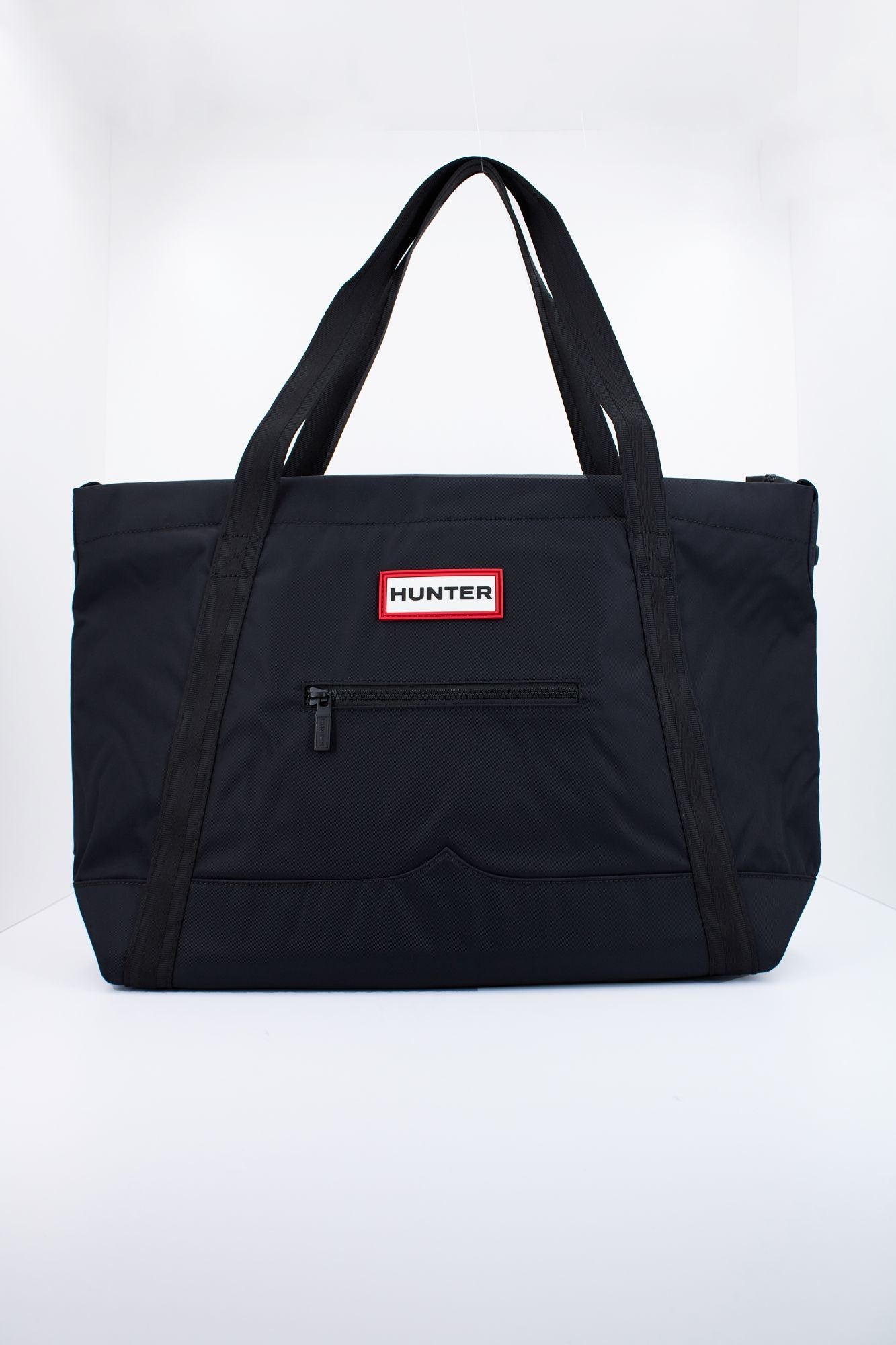 HUNTER TOTE NYLON LARGE en color NEGRO (1)