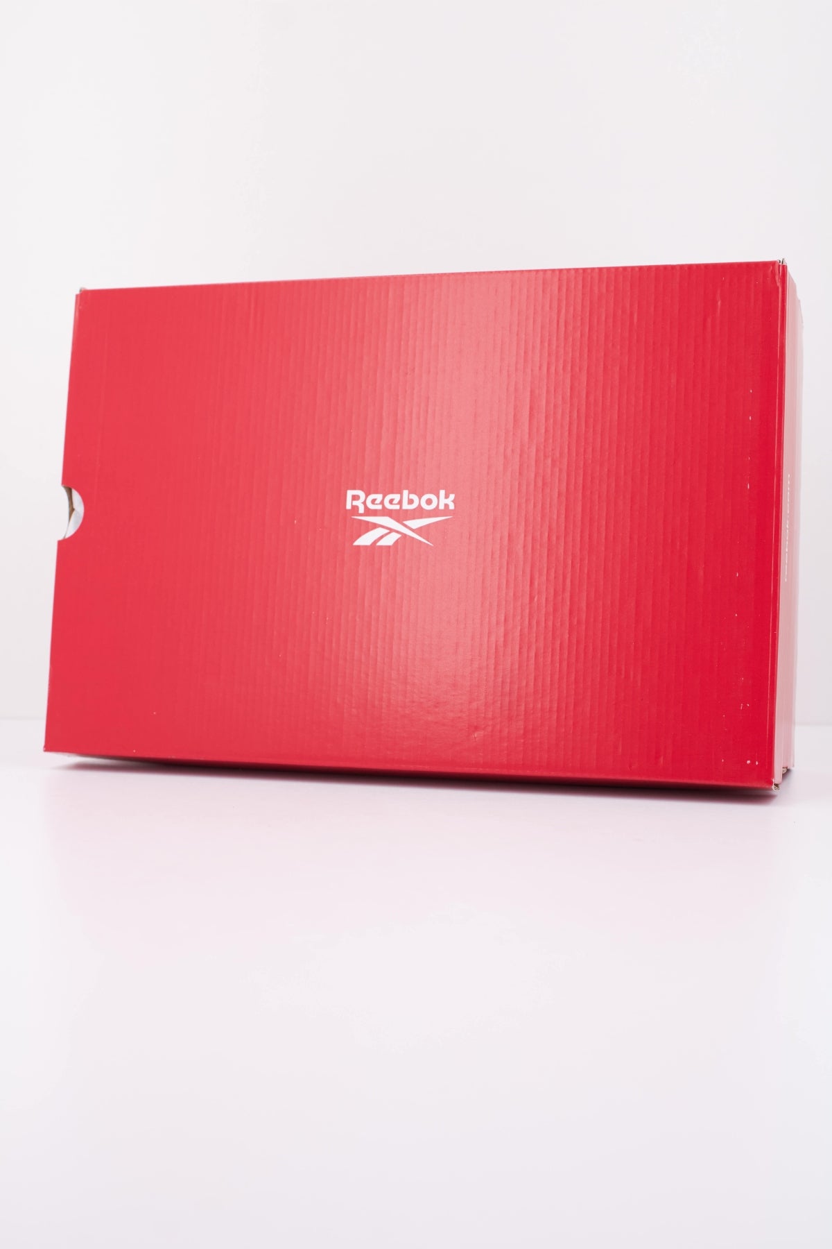 REEBOK CLUB C 85 en color BLANCO (6)