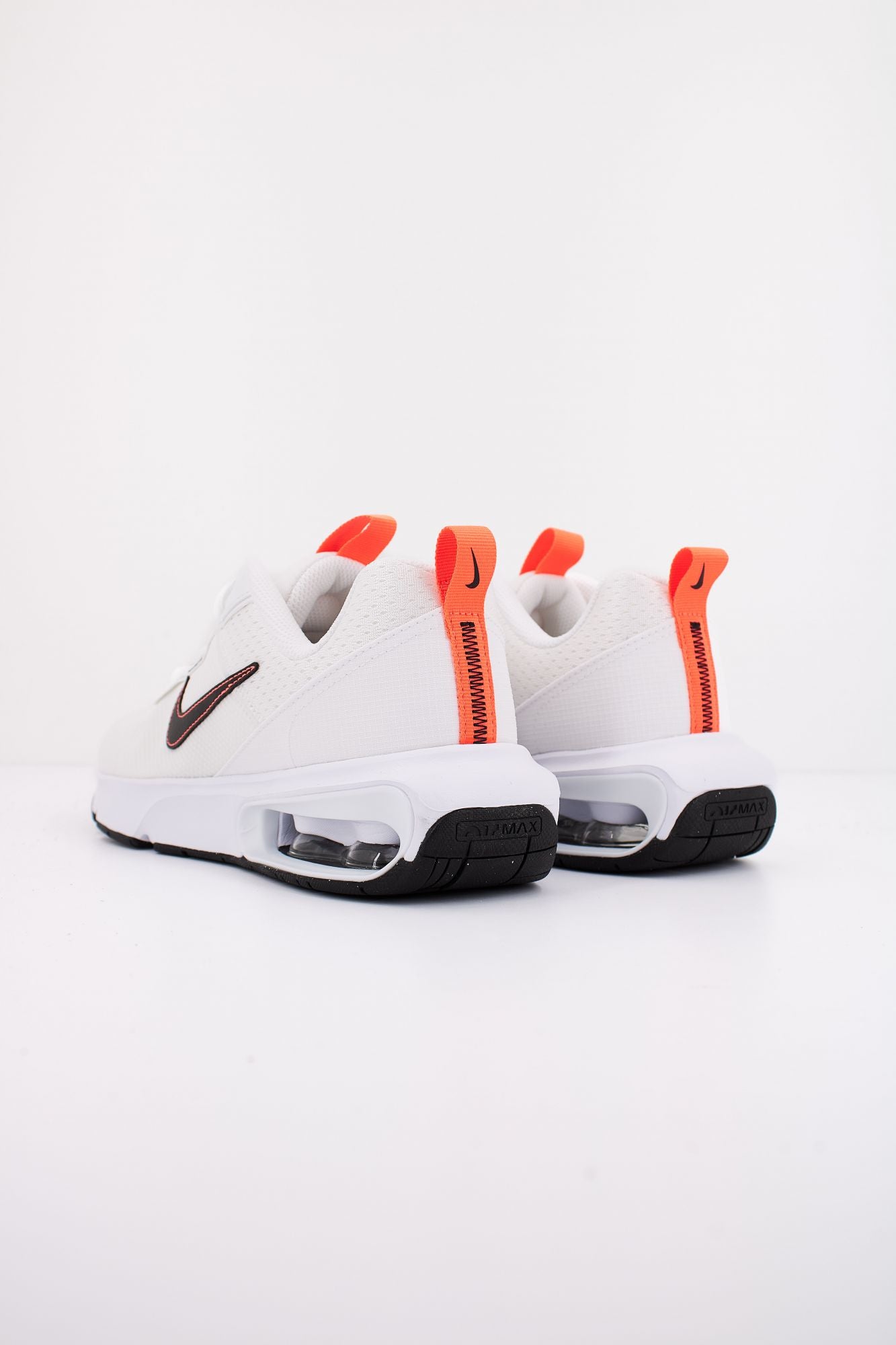 NIKE MAX INTRLK 75 BIG K en color BLANCO (3)