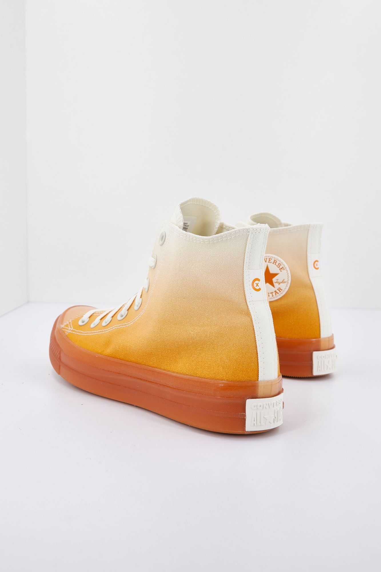 CONVERSE CTAS CX HI en color NARANJA (4)