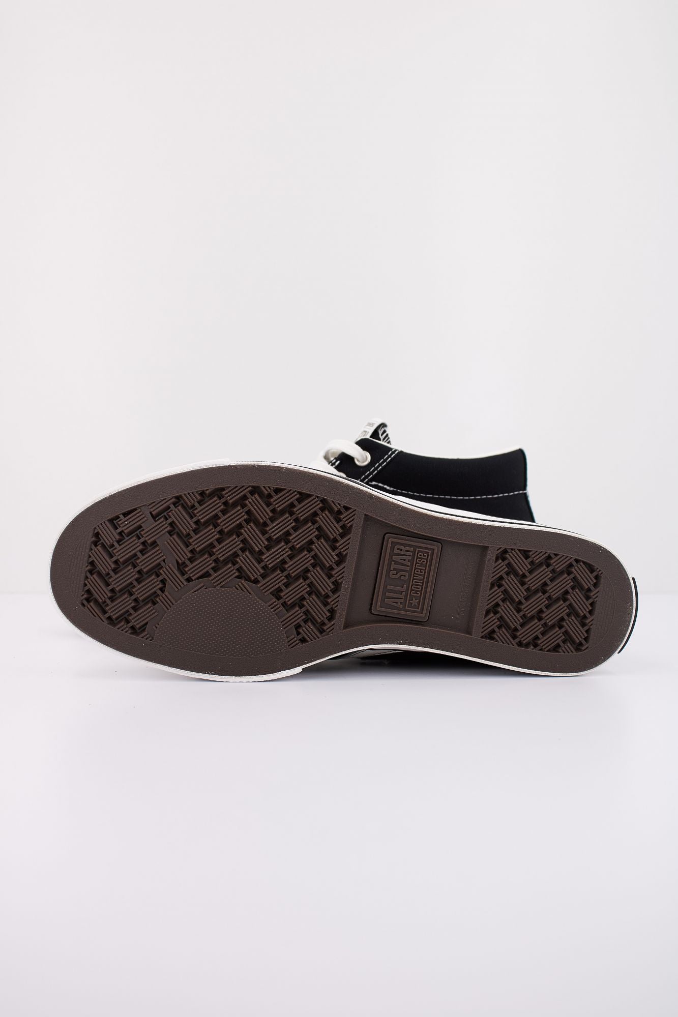 CONVERSE STAR PLAYER 76 en color NEGRO (5)