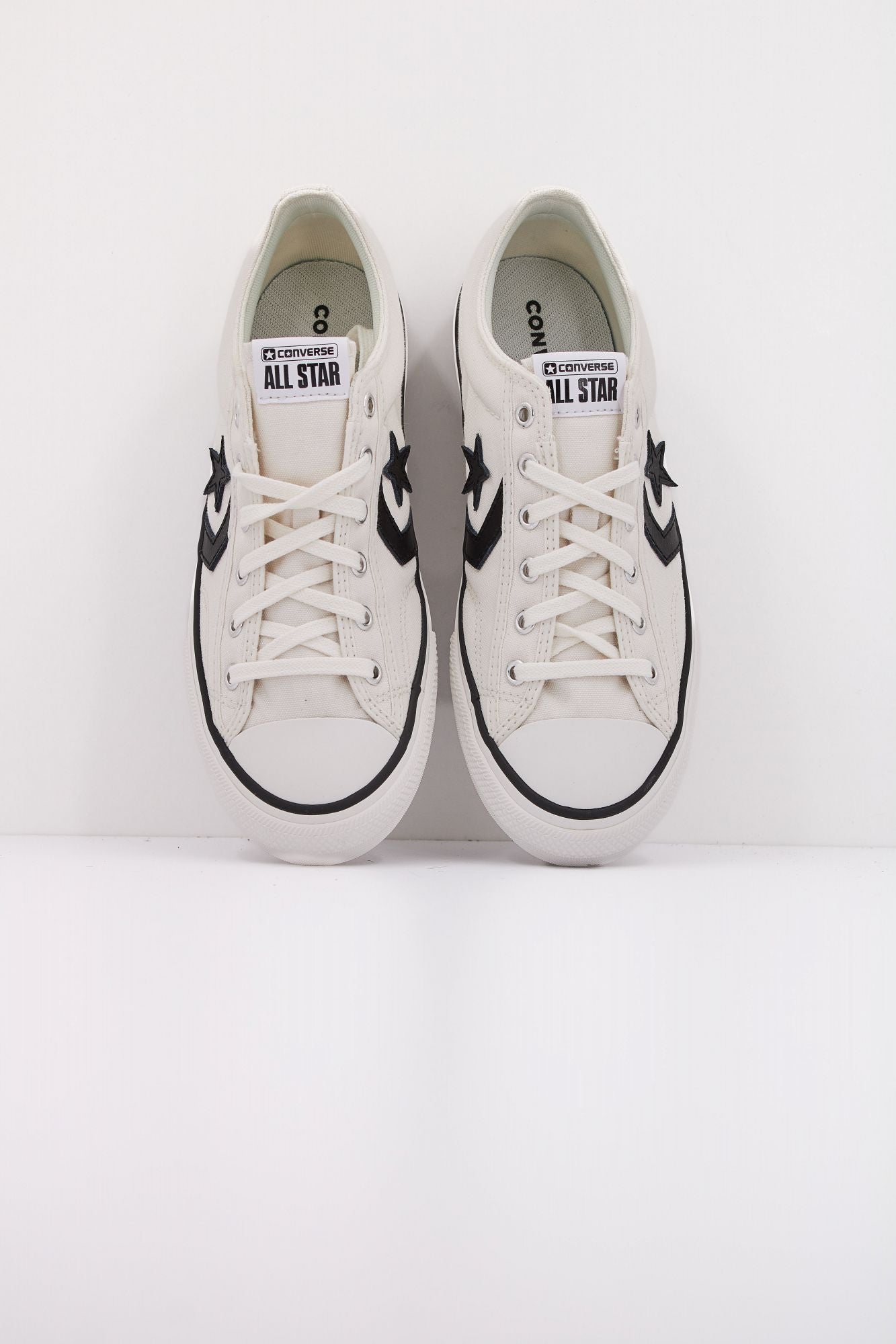 CONVERSE STAR PLAYER 76 en color BLANCO (3)