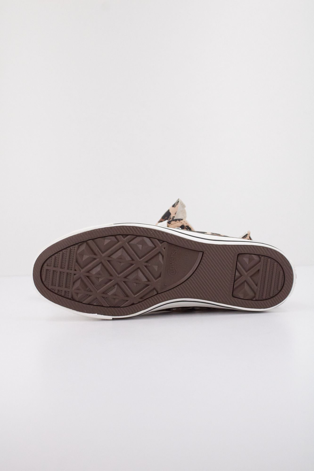CONVERSE CHUCK TAYLOR ALL STAR OX en color ANIMAL PRINT (5)