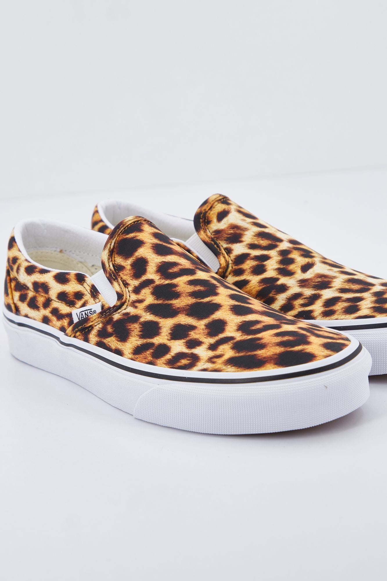 VANS UA CLASSIC SLIP-ON en color ANIMAL PRINT (2)